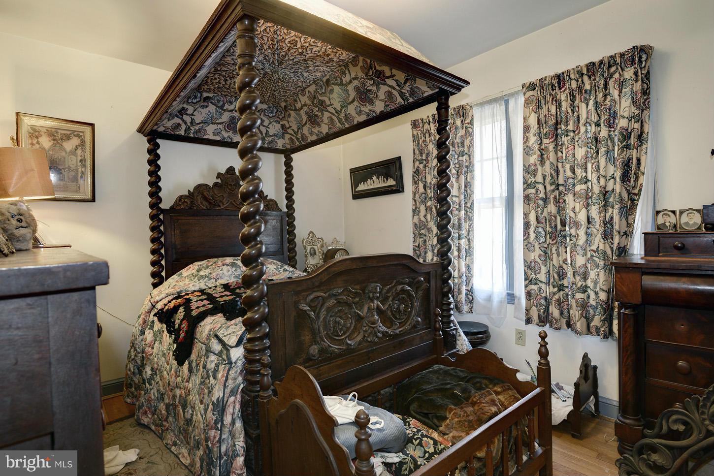 POTOMAC FARM ESTATES - Residential