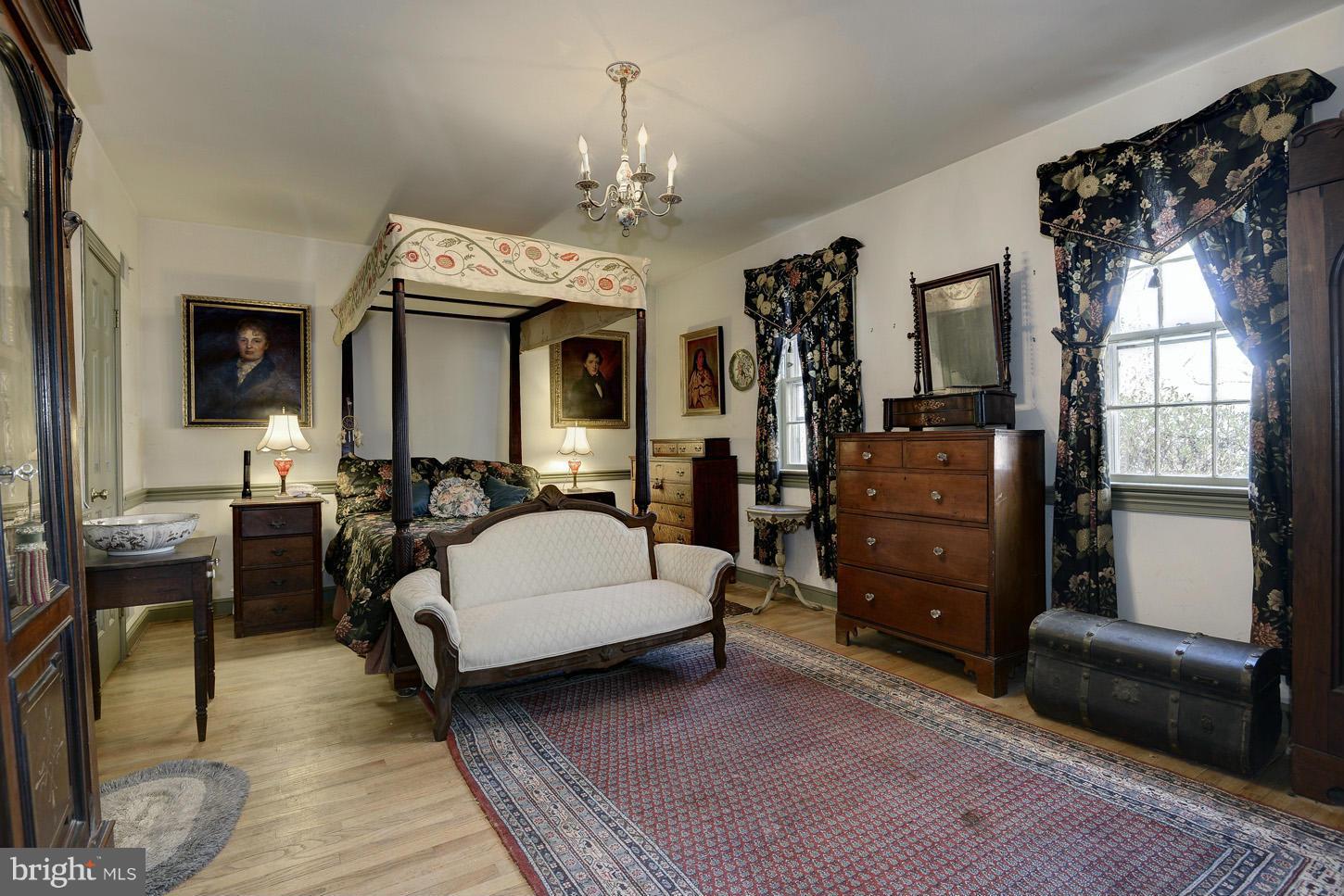 POTOMAC FARM ESTATES - Residential