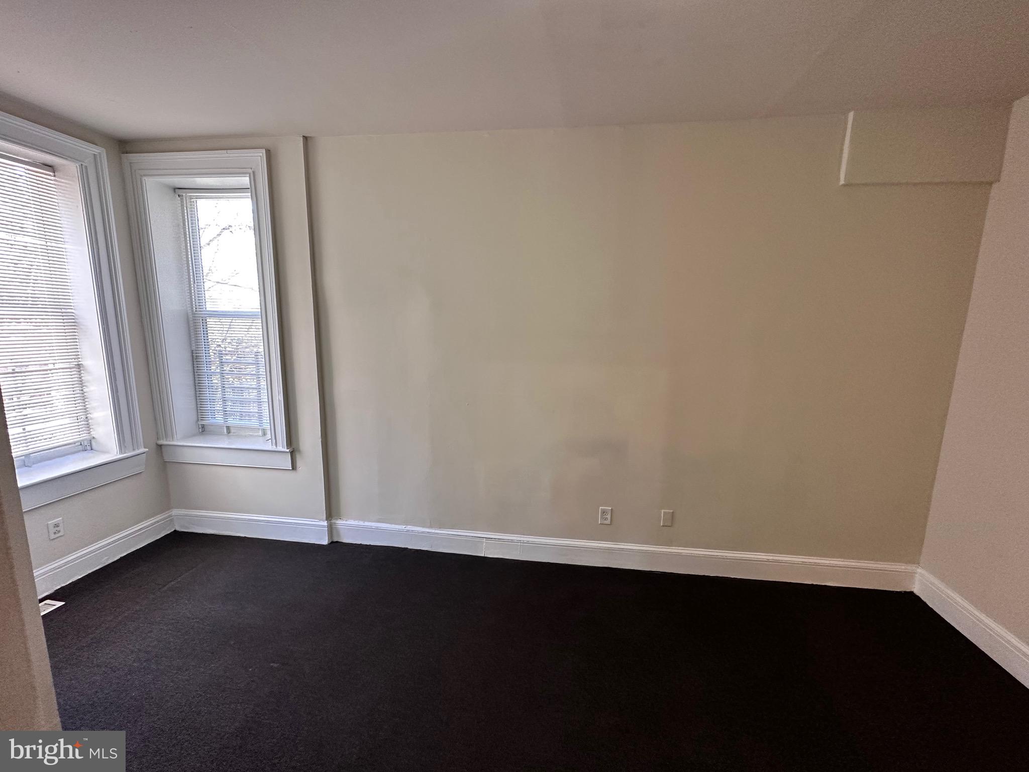 FRANKLIN SQUARE HISTORIC DISTRICT - Residential Lease