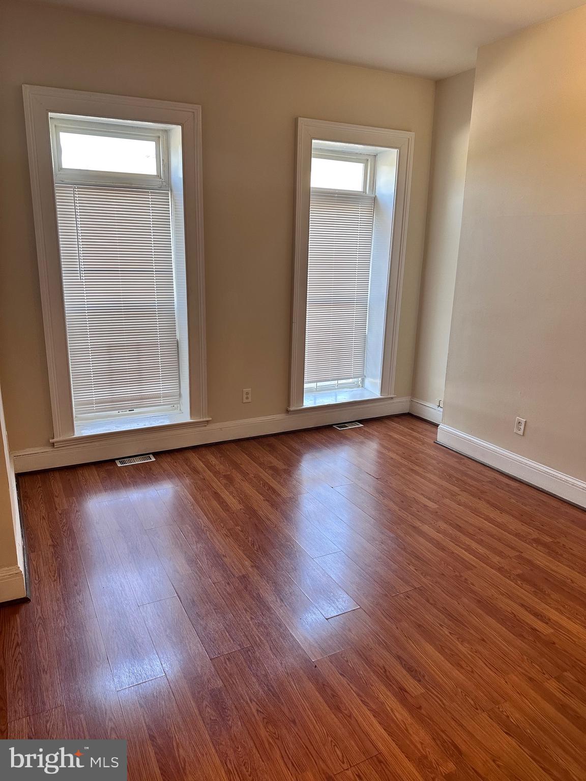 FRANKLIN SQUARE HISTORIC DISTRICT - Residential Lease