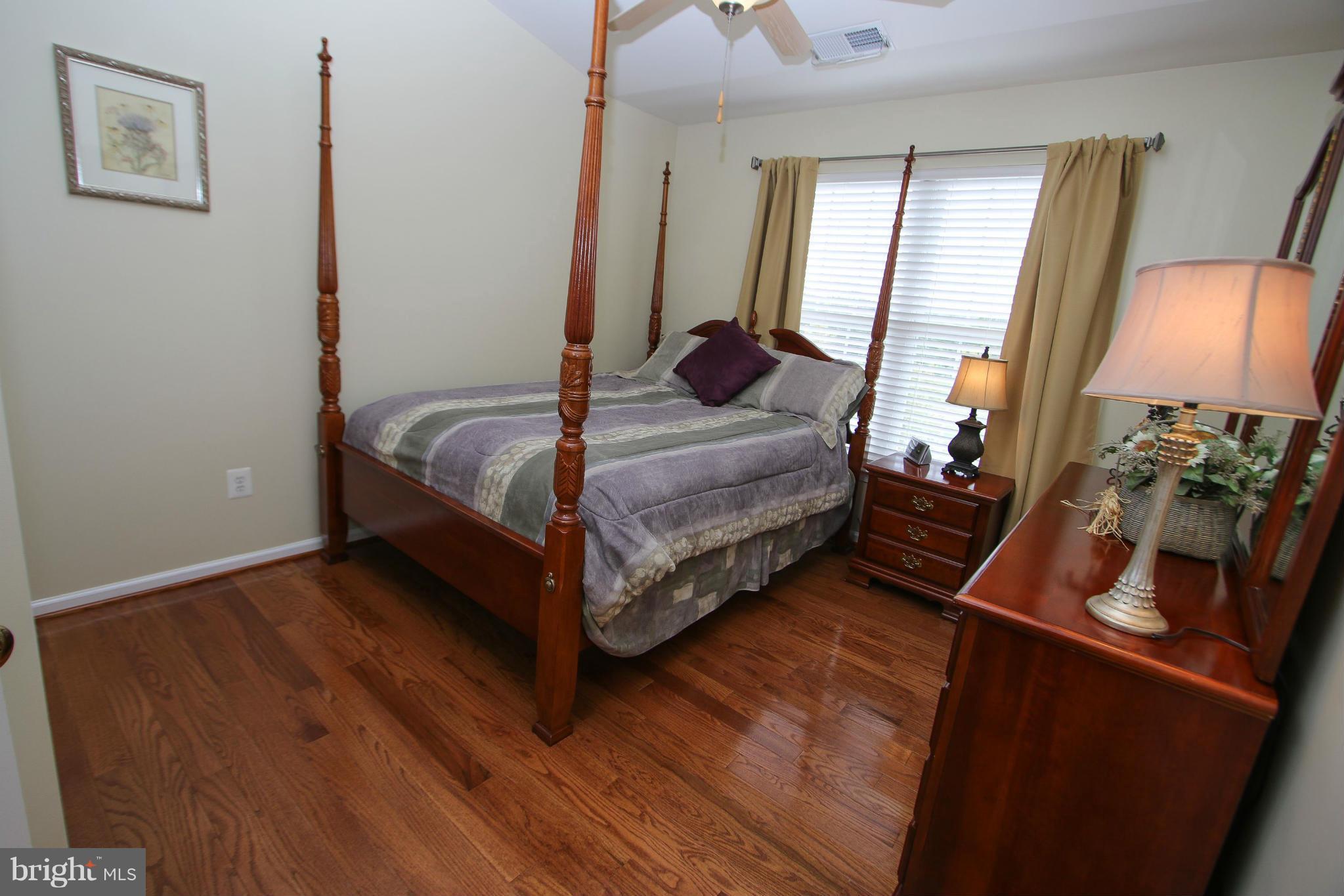 SOUTH RIDING - Residential