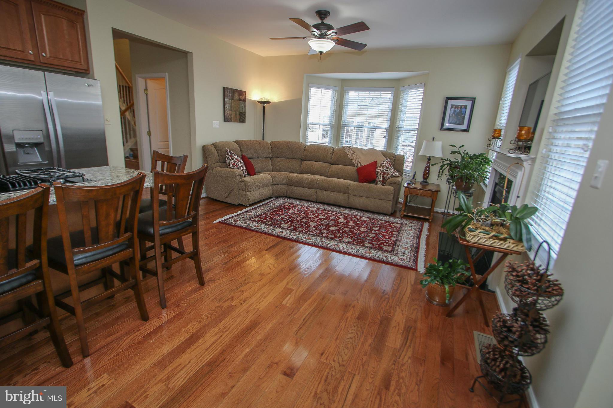 SOUTH RIDING - Residential