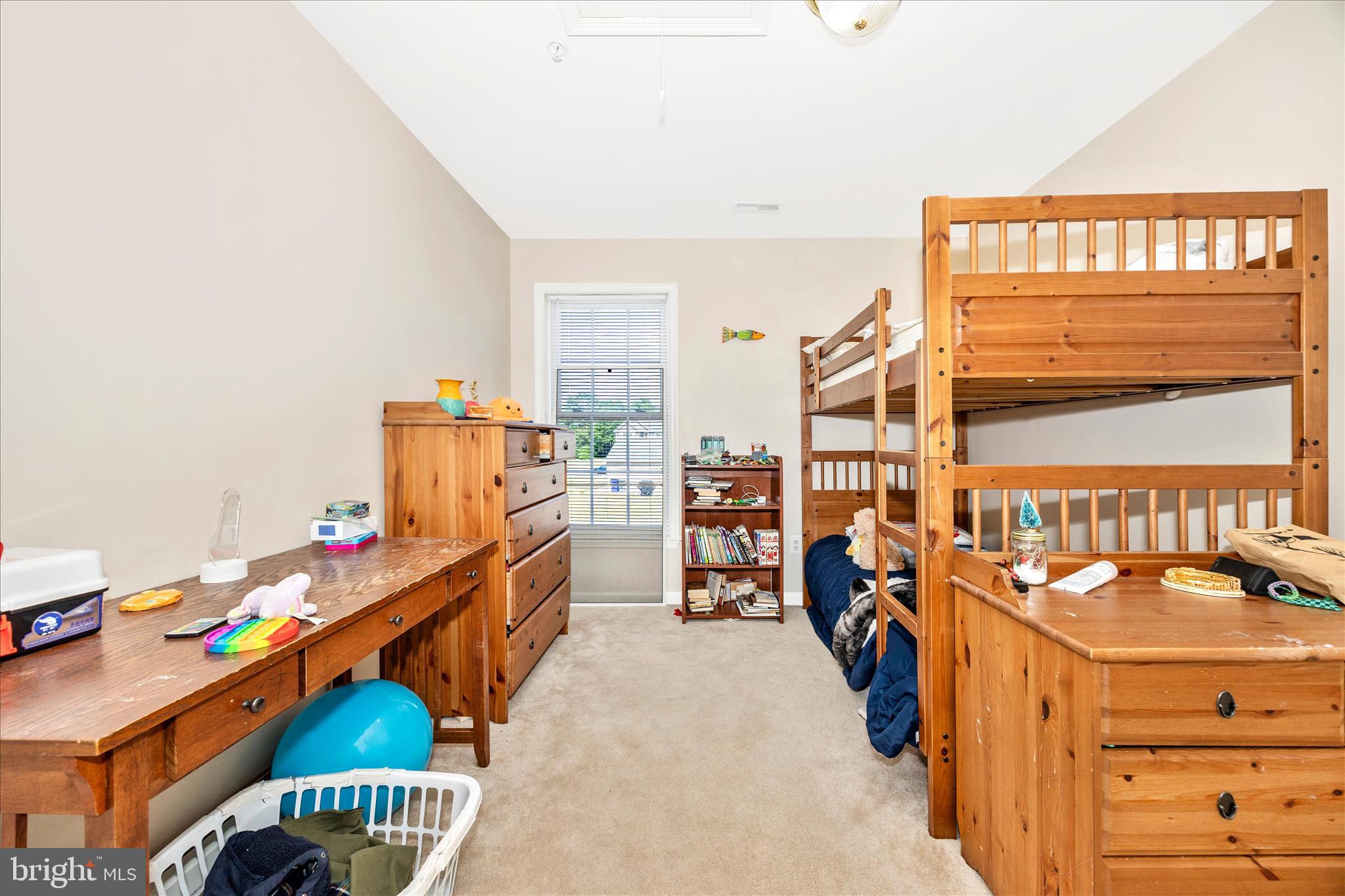 SOUTHGATE - Residential