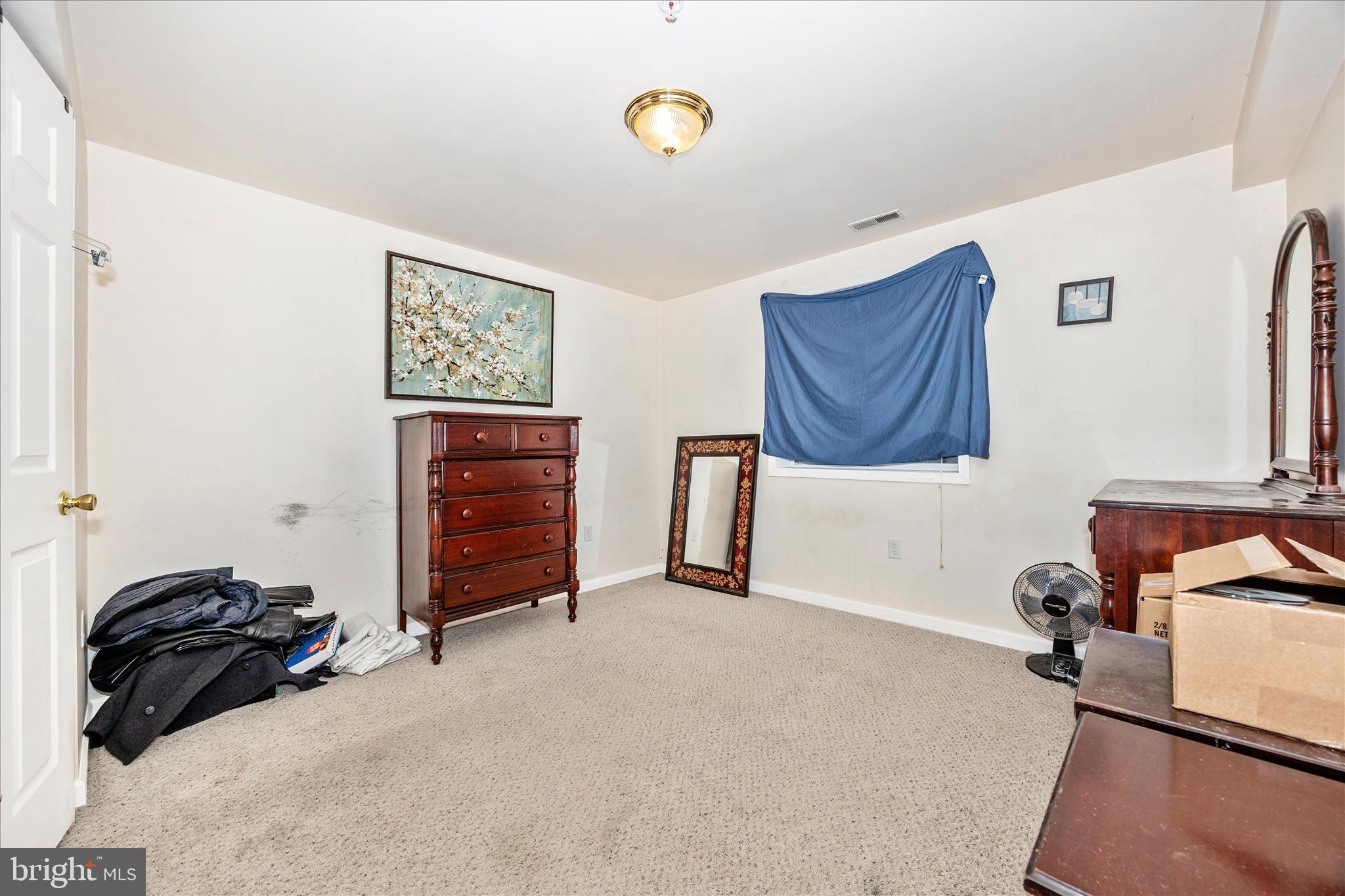 SOUTHGATE - Residential