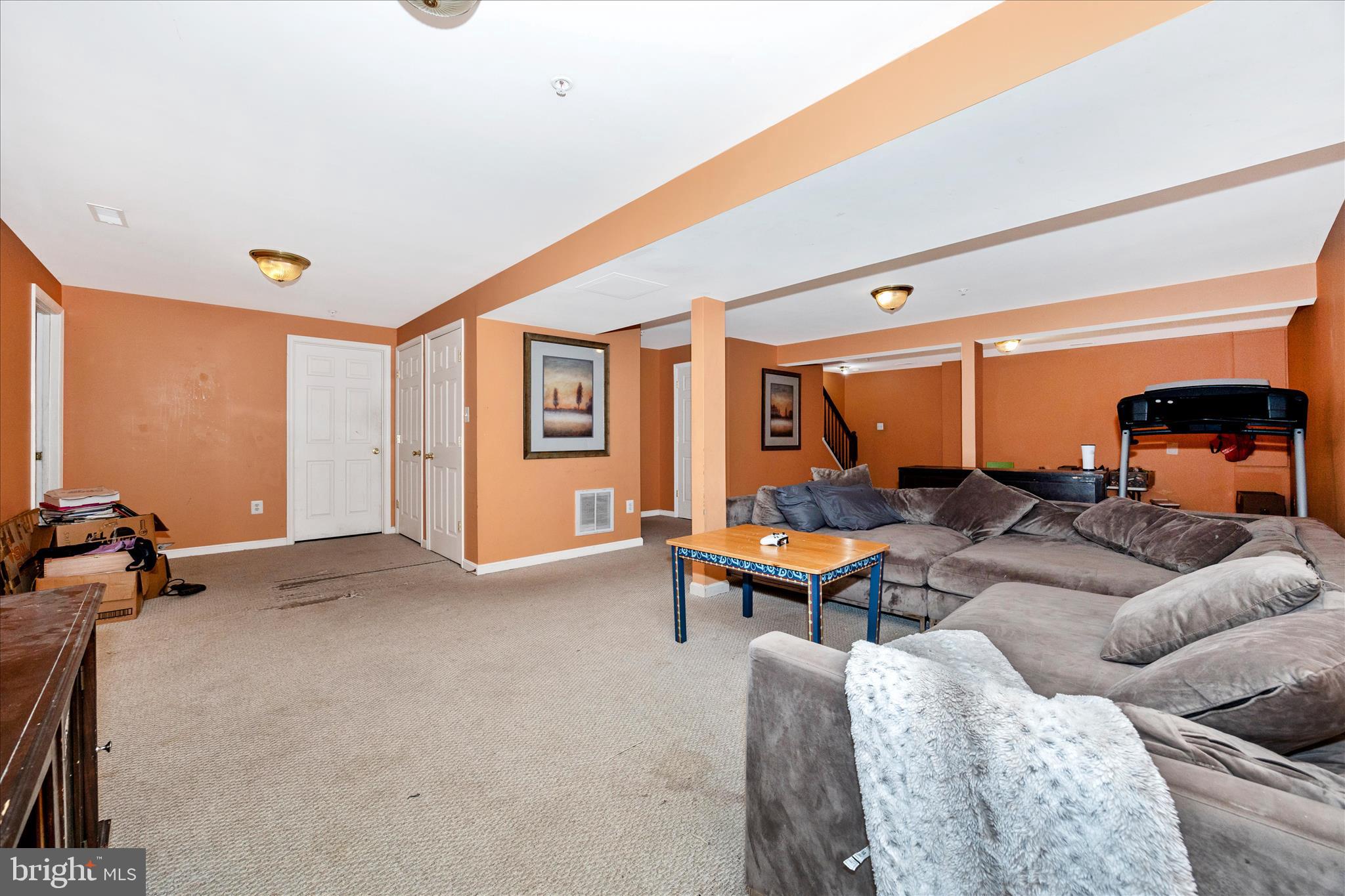 SOUTHGATE - Residential
