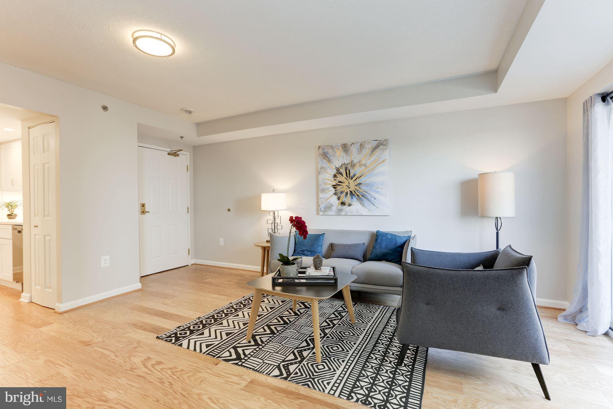 THE JEFFERSON - Sunrise Senior Living - Residential