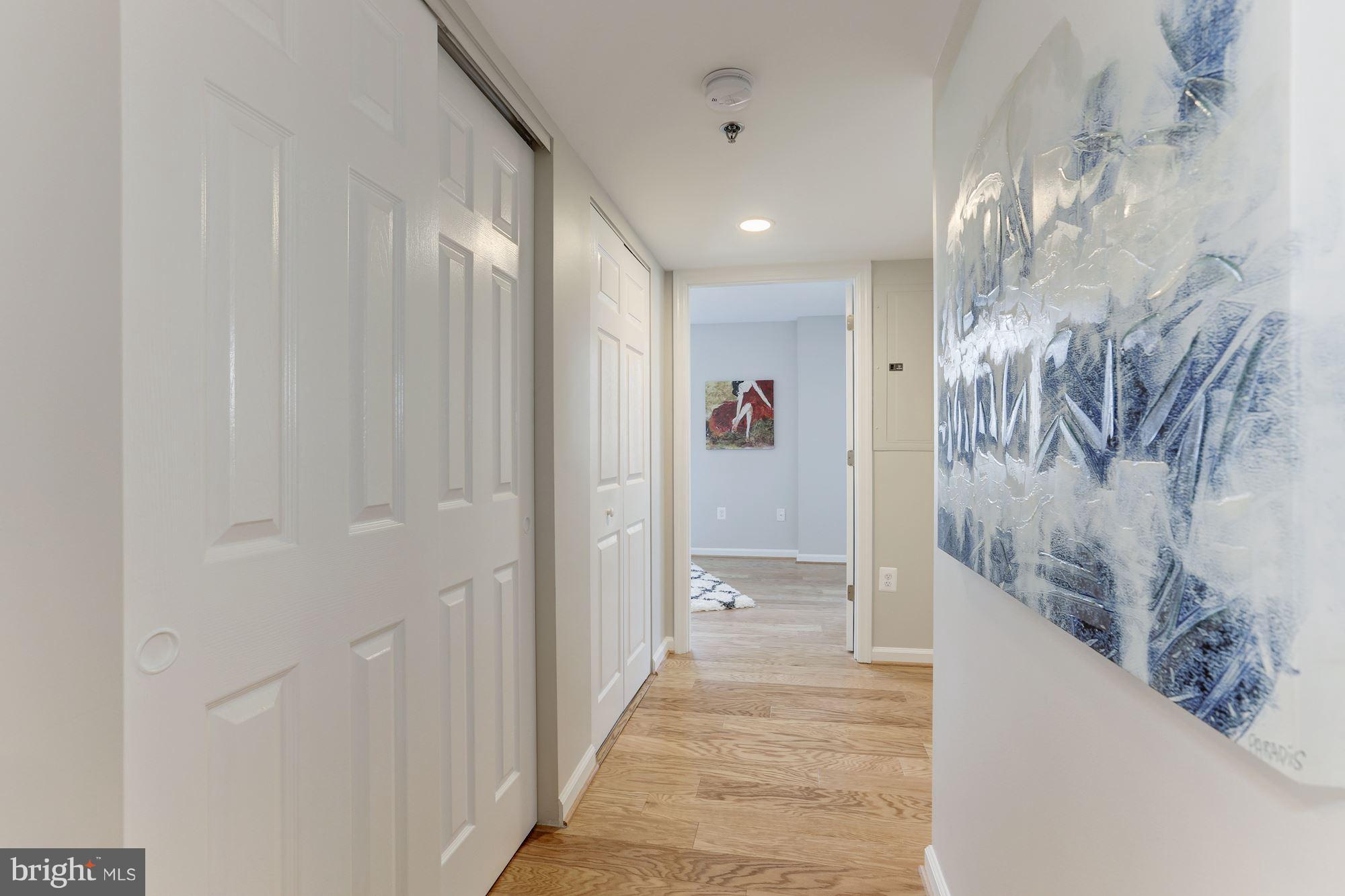 THE JEFFERSON - Sunrise Senior Living - Residential