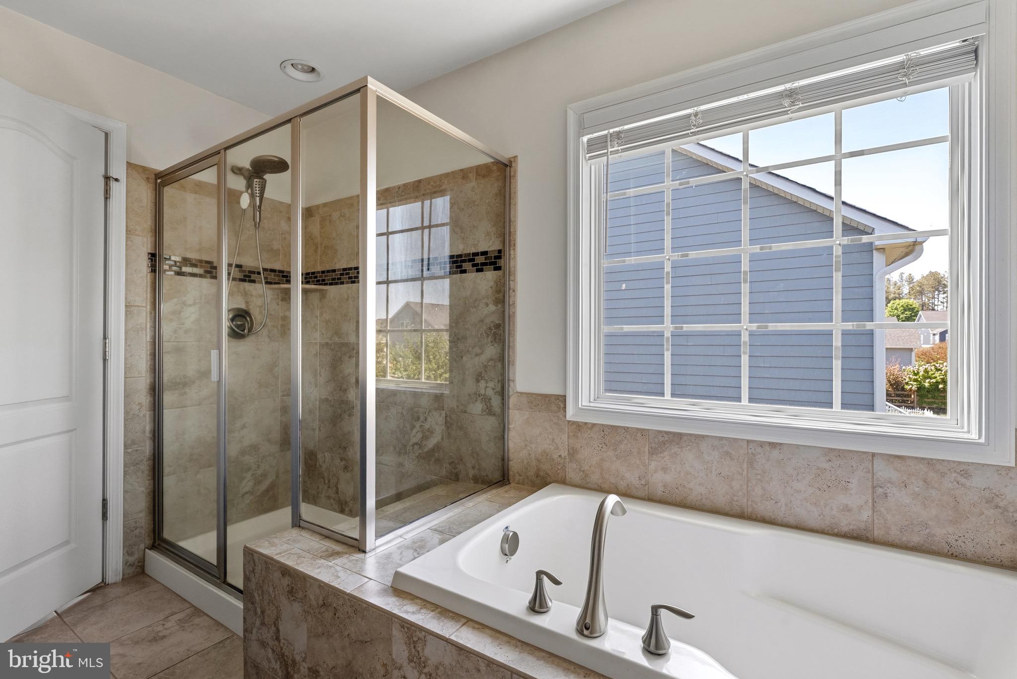 SPRING CREEK - Residential
