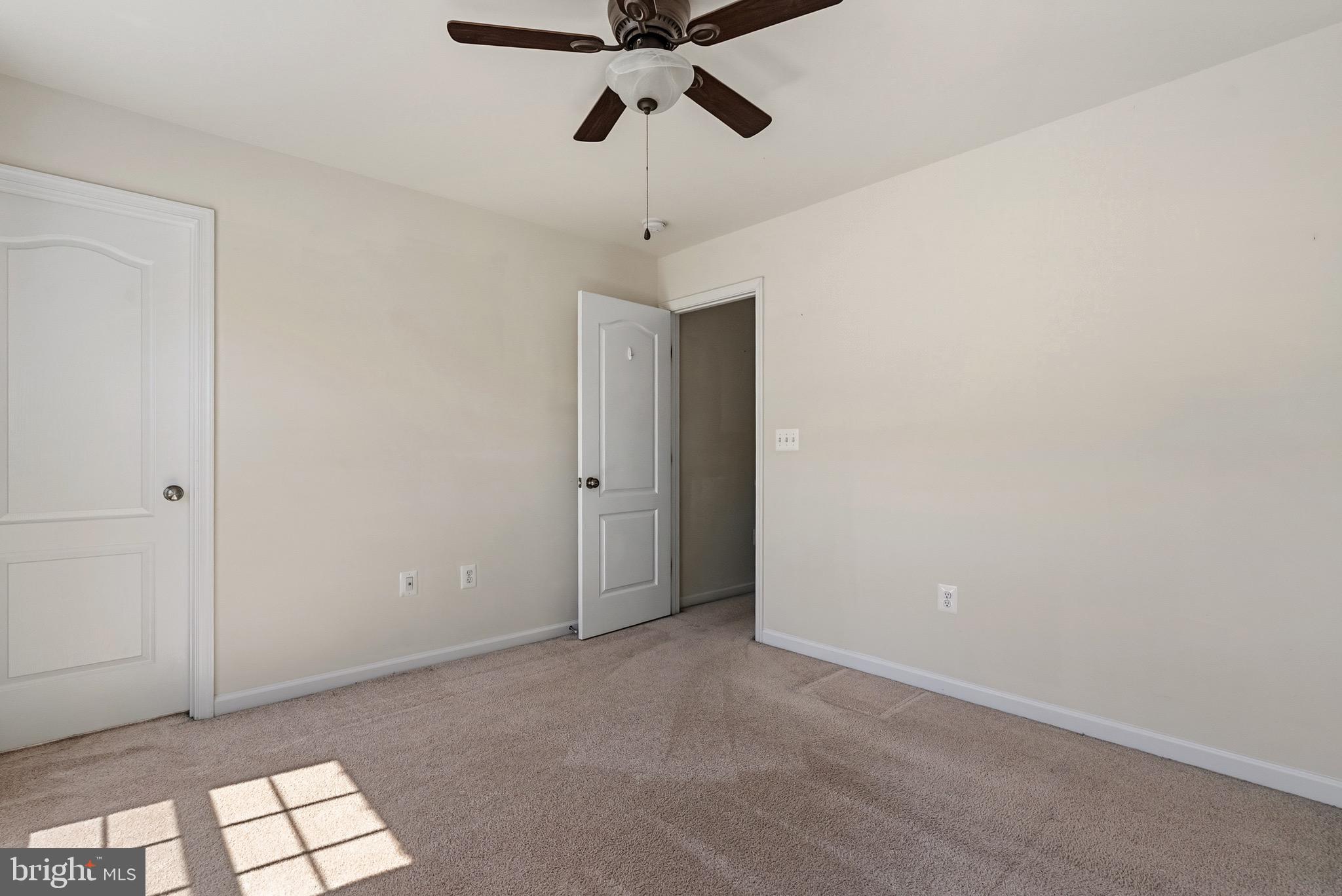 SPRING CREEK - Residential
