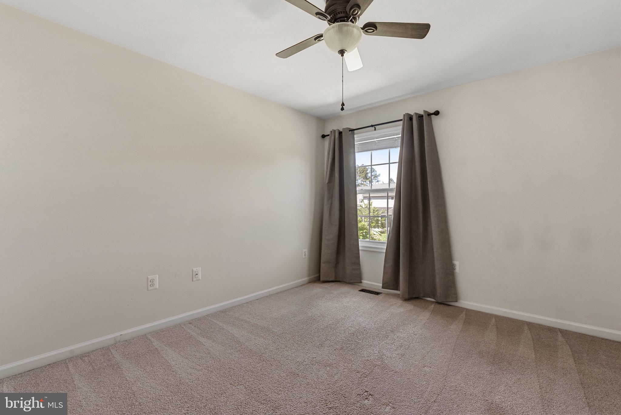 SPRING CREEK - Residential