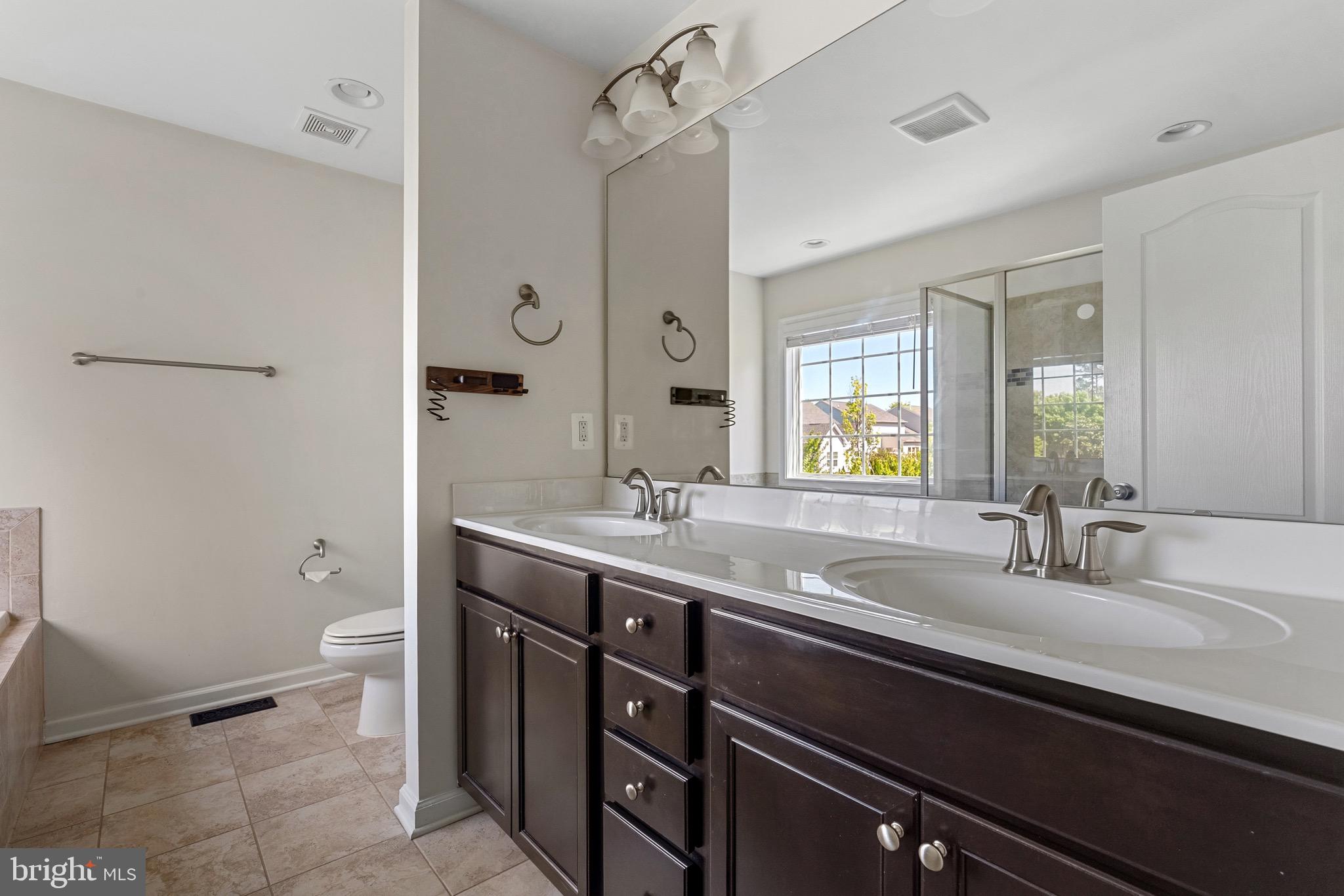 SPRING CREEK - Residential