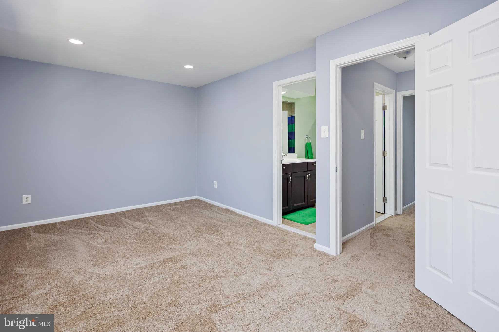 Abingdon, Maryland 21009, United States, 2 Bedrooms Bedrooms, ,3 BathroomsBathrooms,Residential,Active,172537