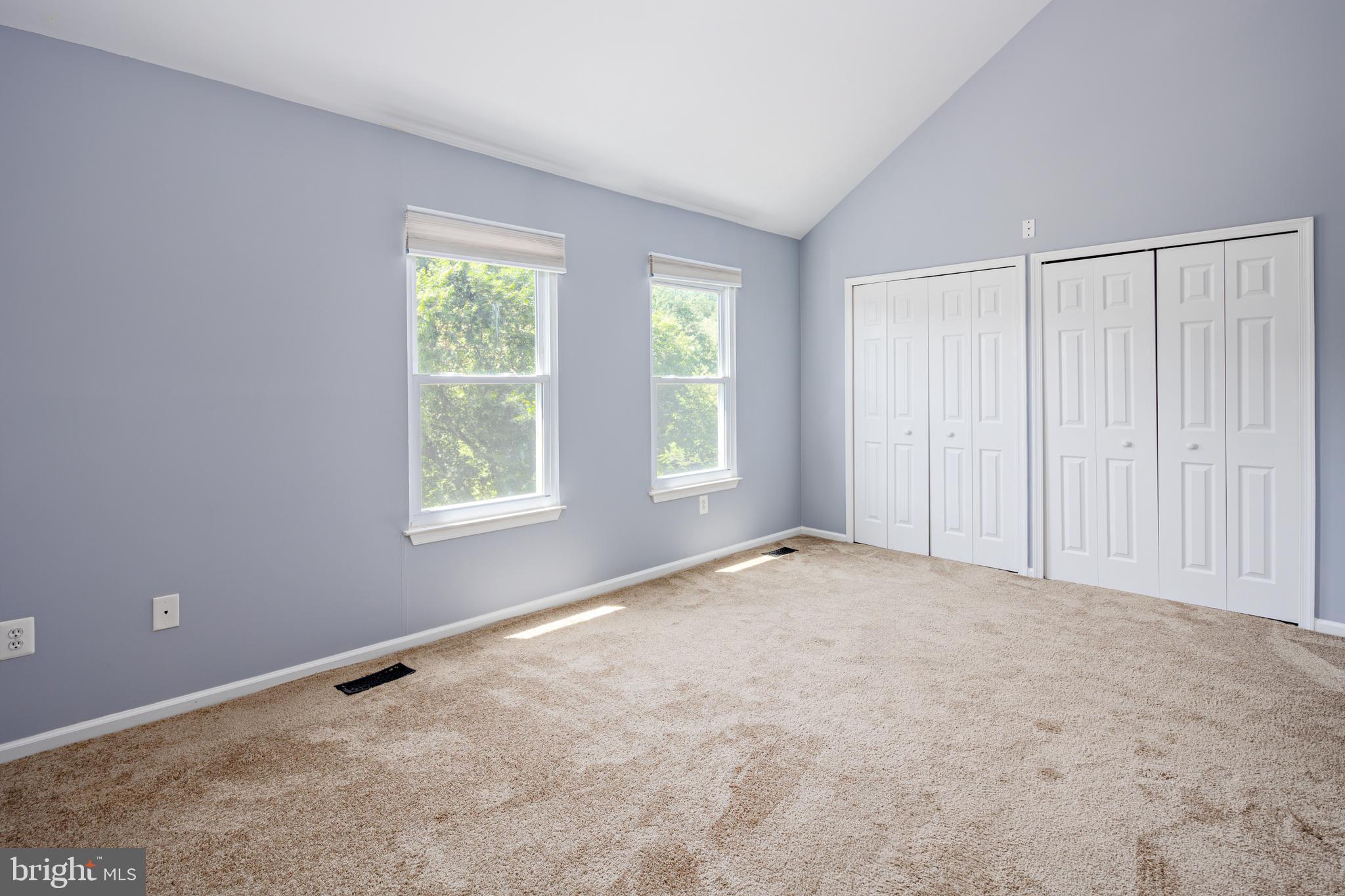 CONSTANT FRIENDSHIP - Residential Lease