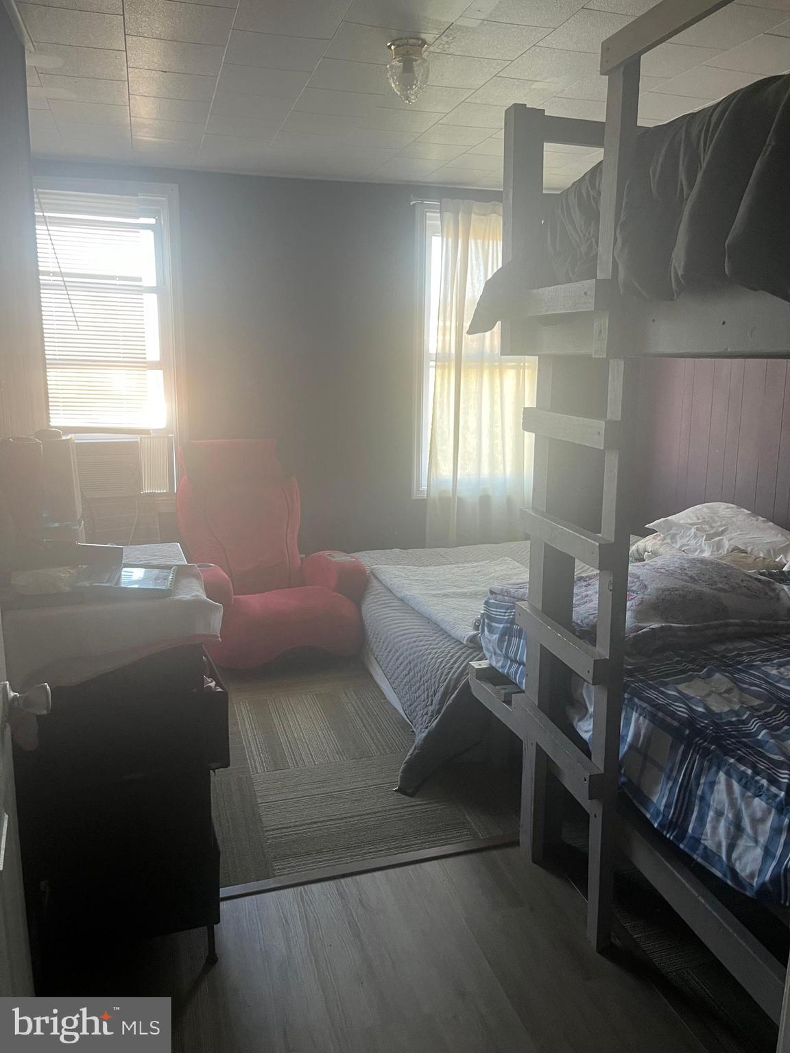 HIGHLANDTOWN - Residential