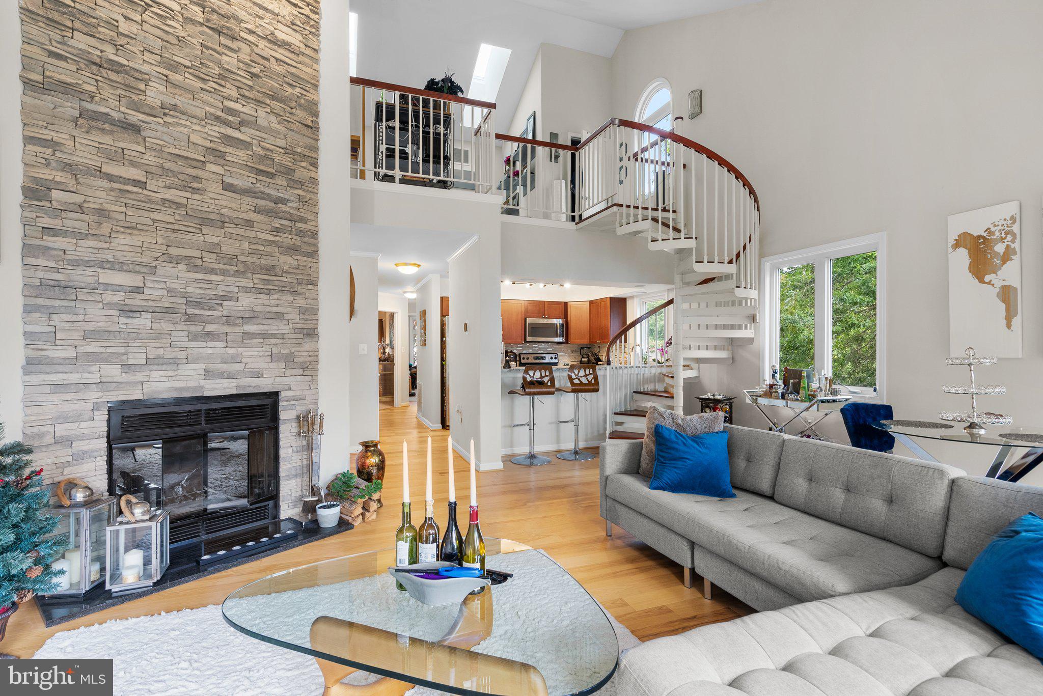 1132 LAKE HERON DRIVE 3B