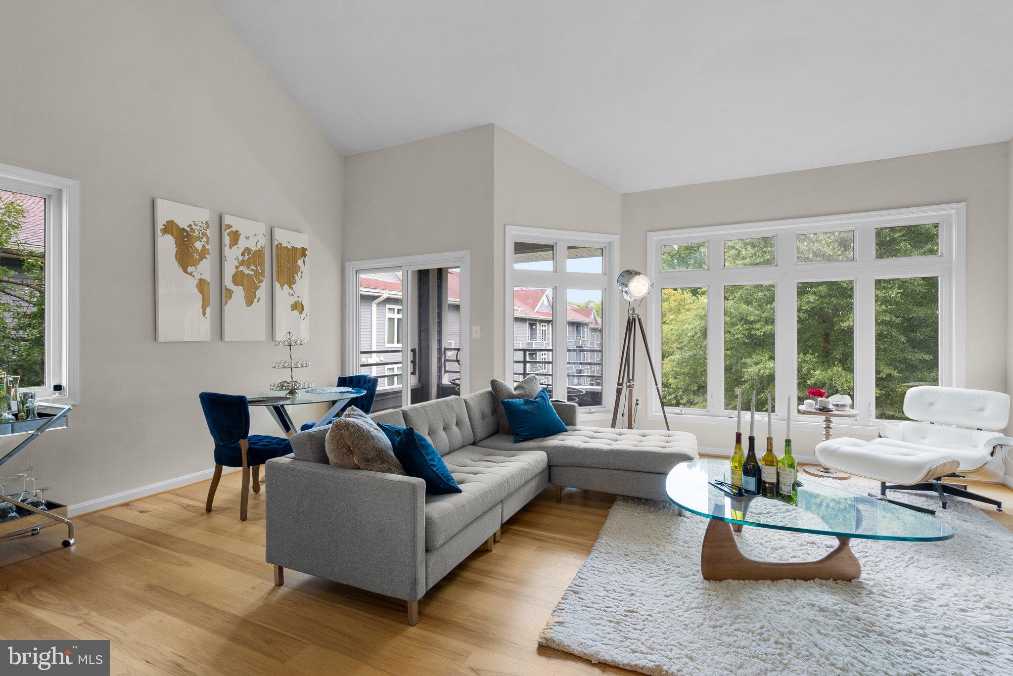 1132 LAKE HERON DRIVE 3B