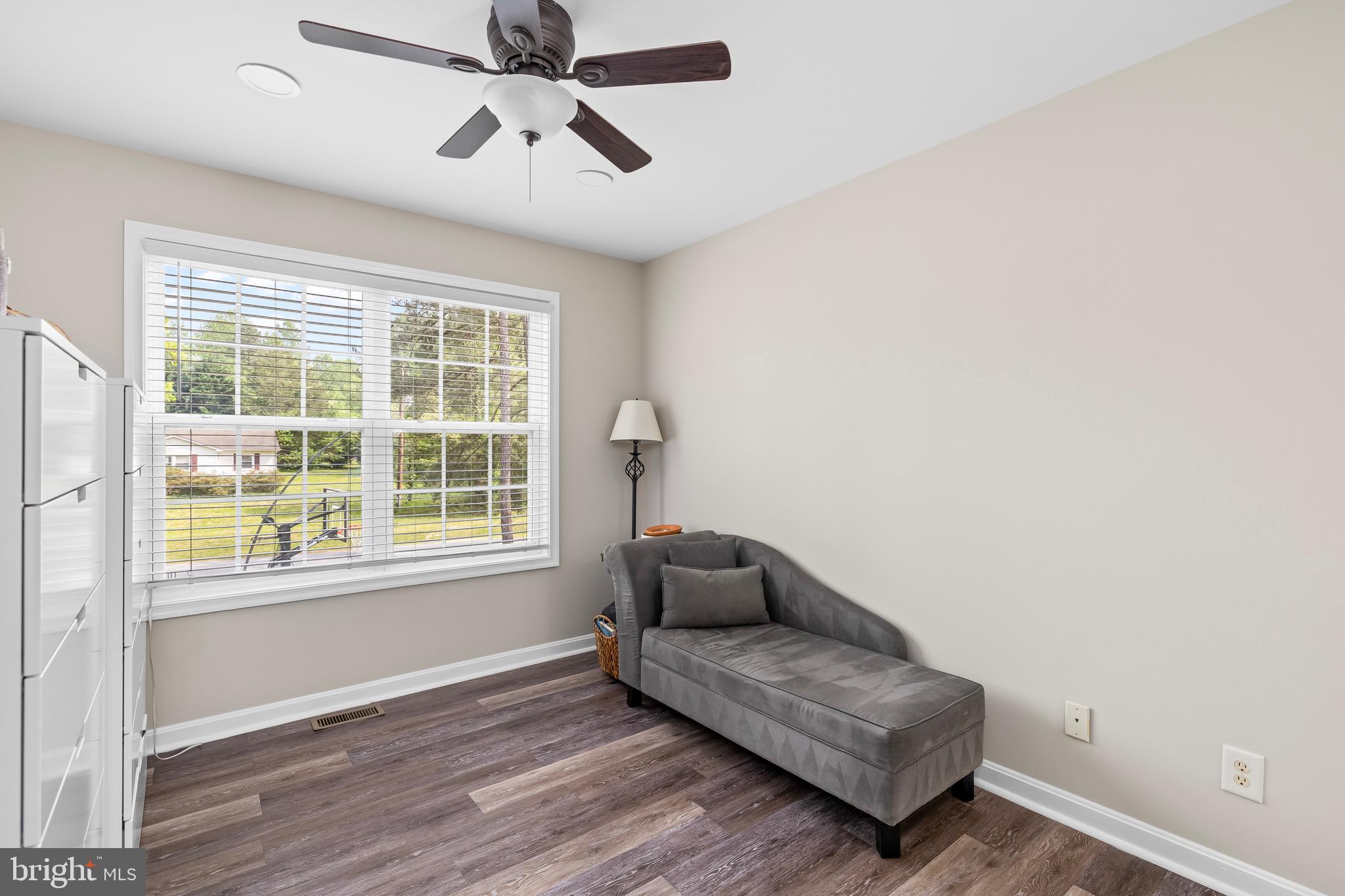 LAKE CAROLINE - Residential