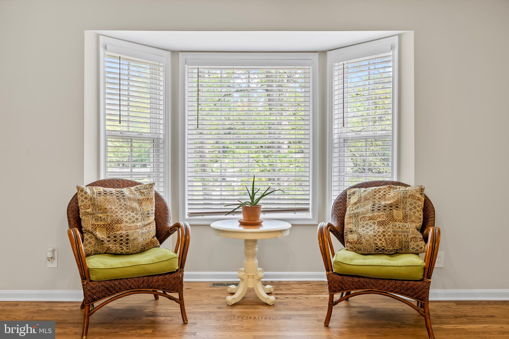 LAKE CAROLINE - Residential