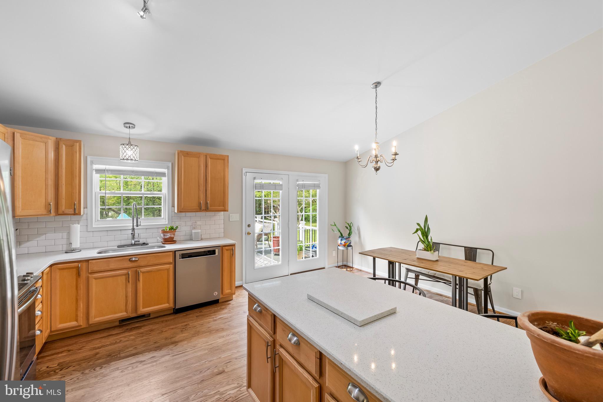 LAKE CAROLINE - Residential