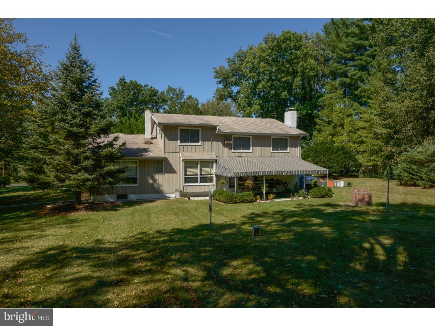 PEBBLE HILL - Residential
