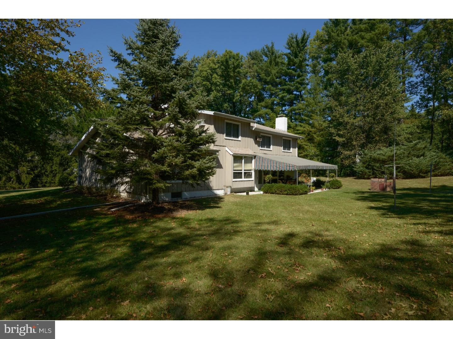 PEBBLE HILL - Residential