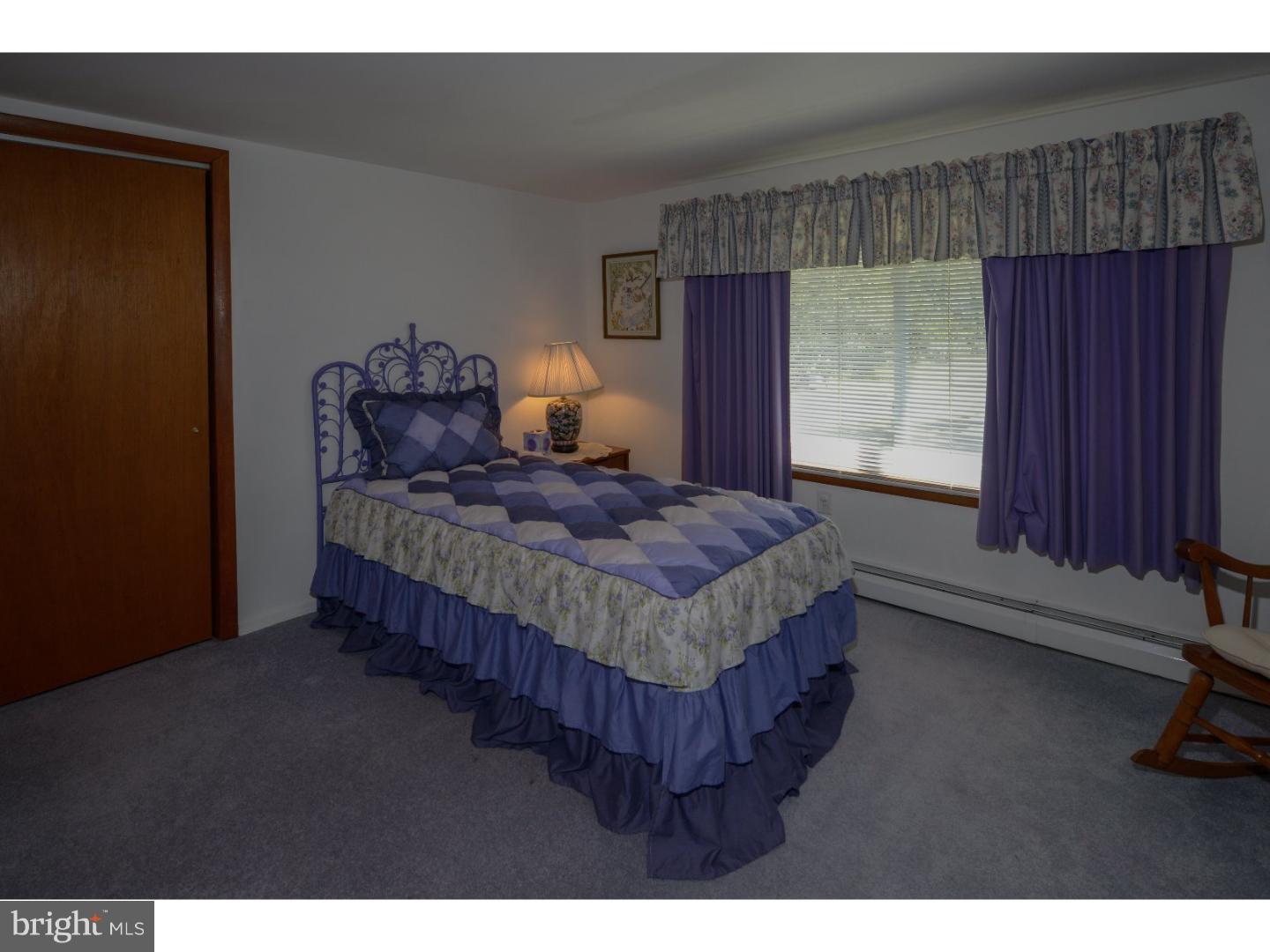 PEBBLE HILL - Residential