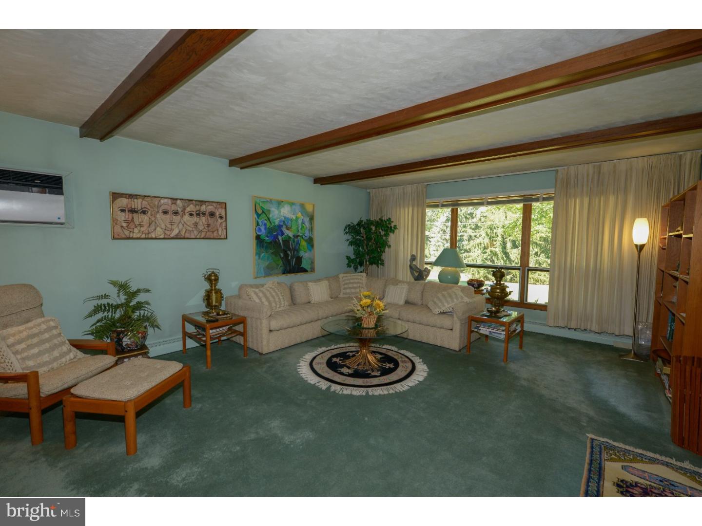 PEBBLE HILL - Residential