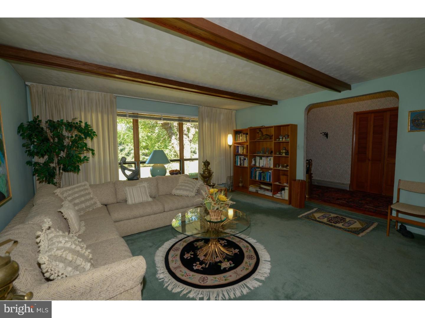 PEBBLE HILL - Residential
