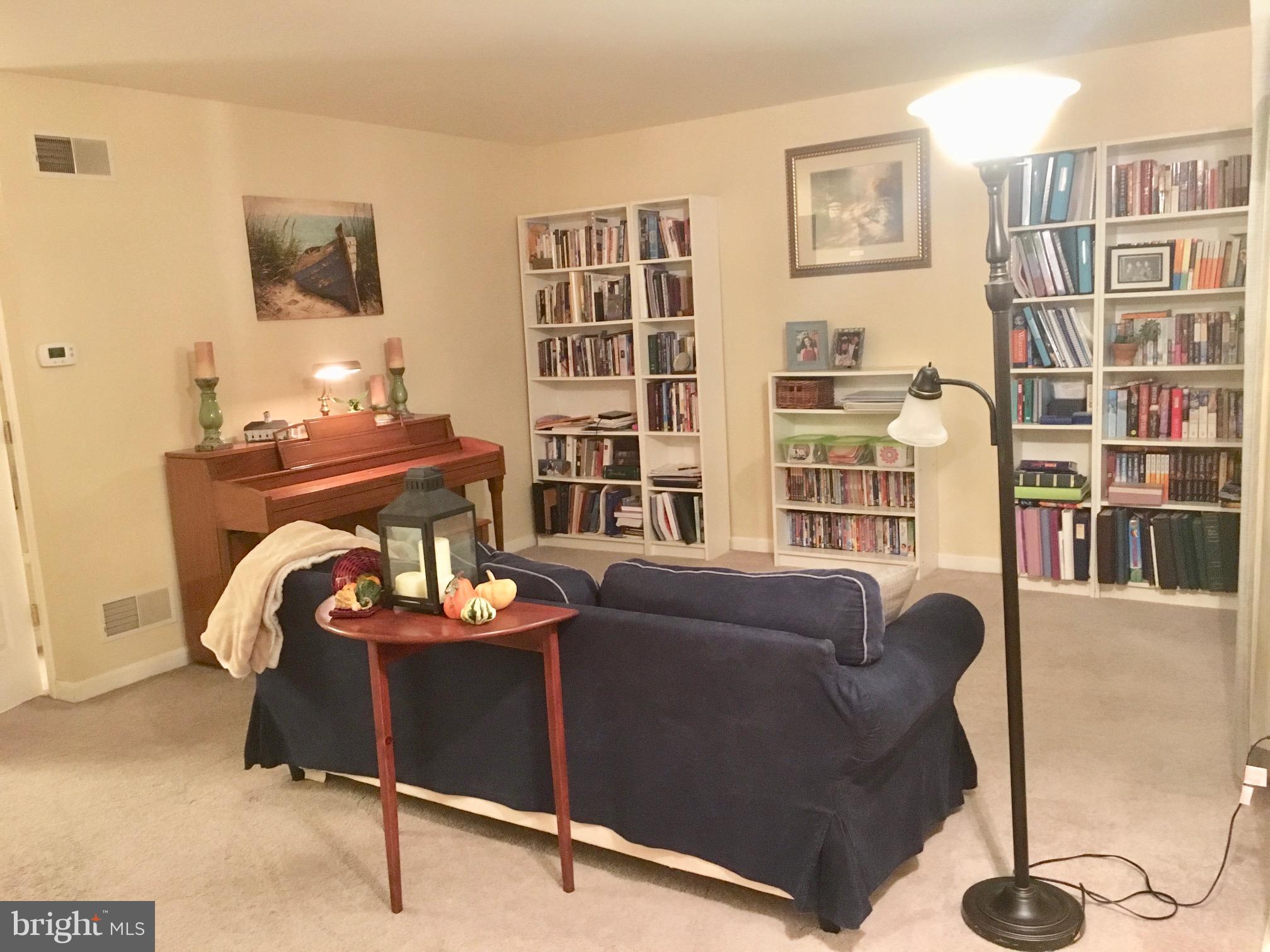 HIGHLAND HEIGHTS - Residential