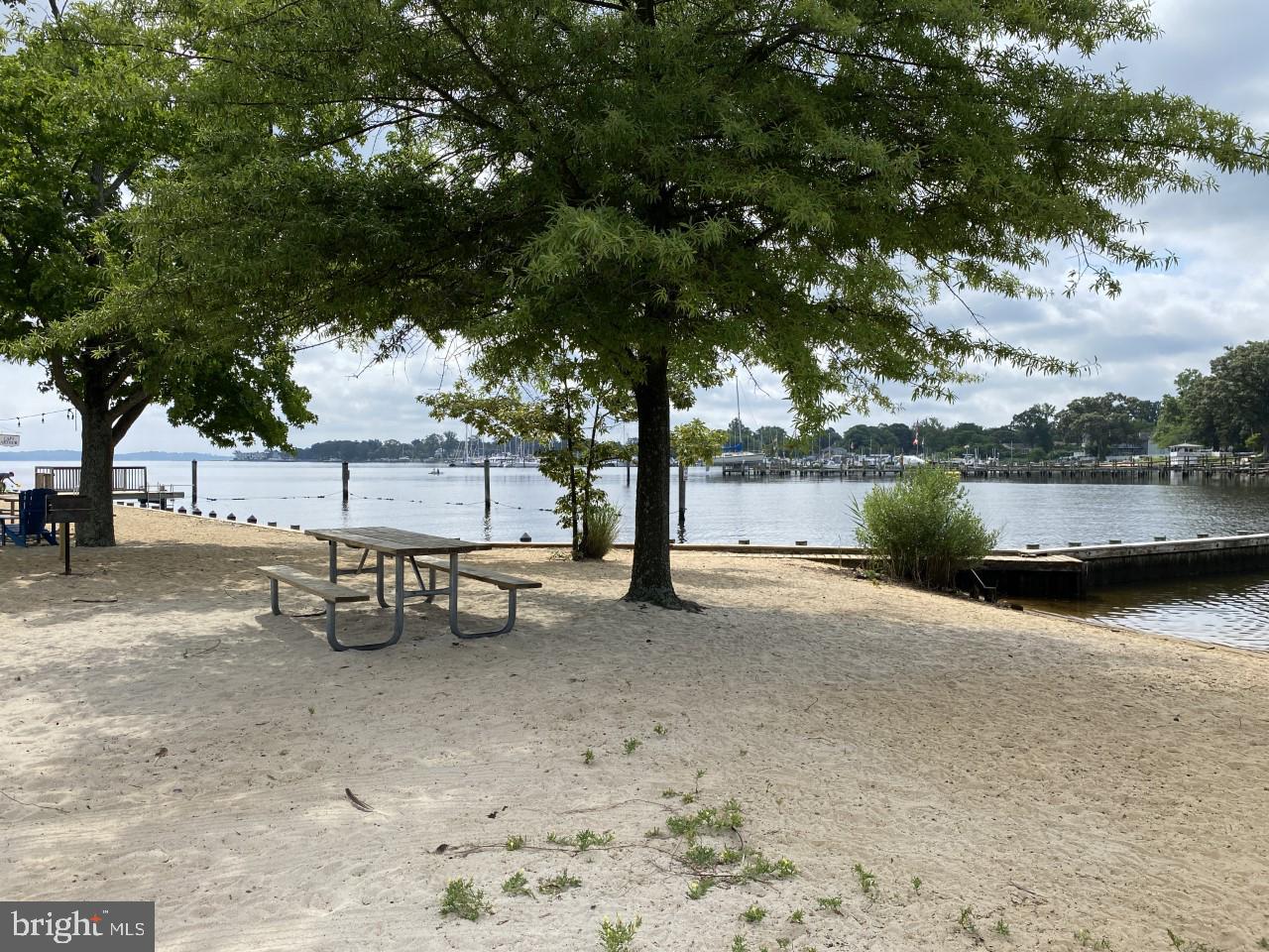 CAPE ARTHUR - Residential