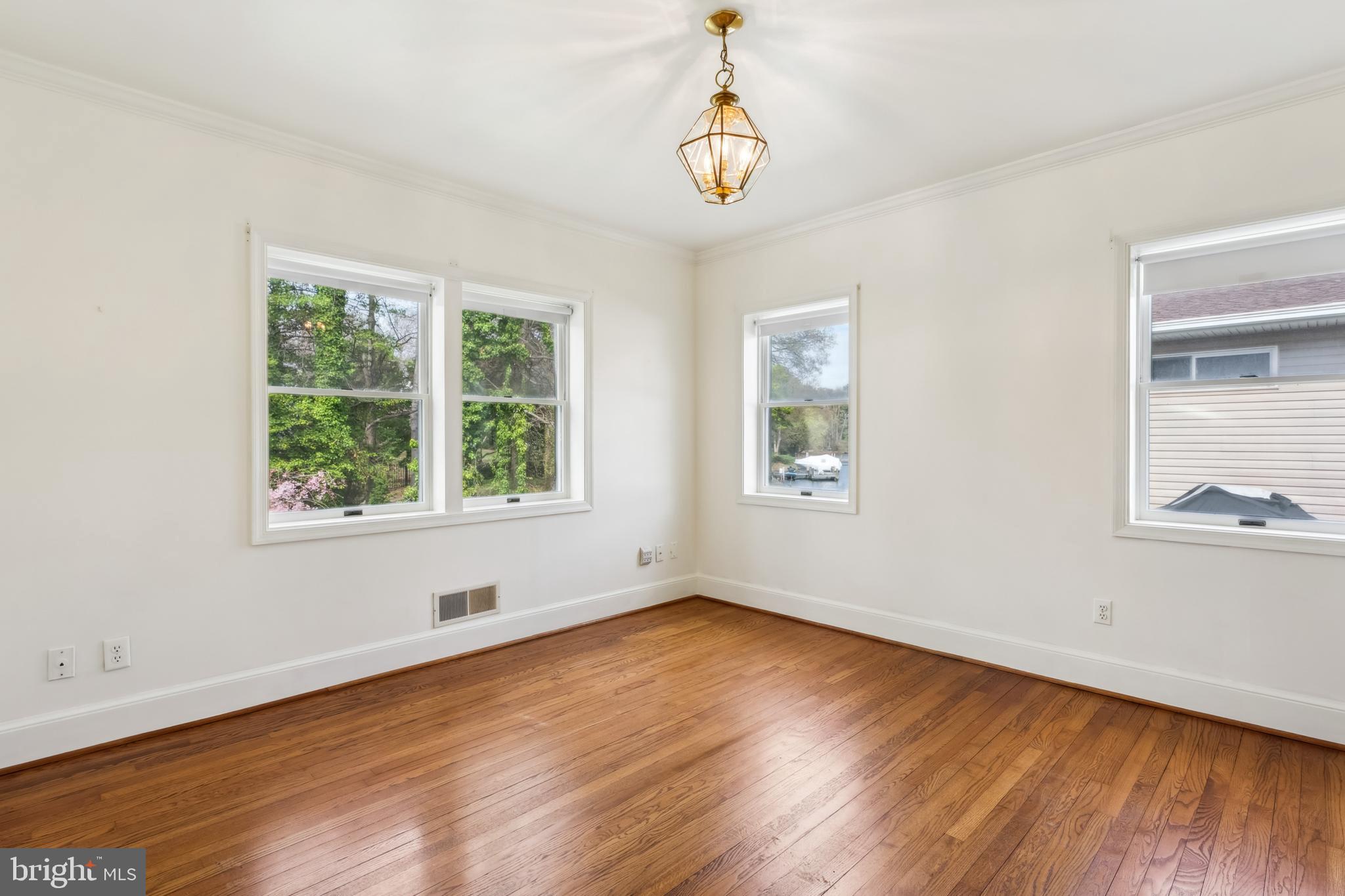 CAPE ARTHUR - Residential