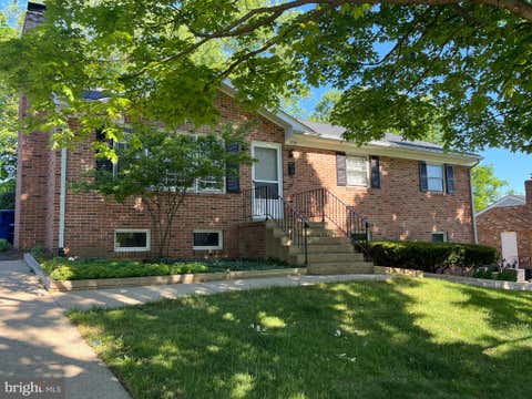 Photo of 119 Prospect Drive SW, LEESBURG, VA 20175 (MLS # VALO2122044)