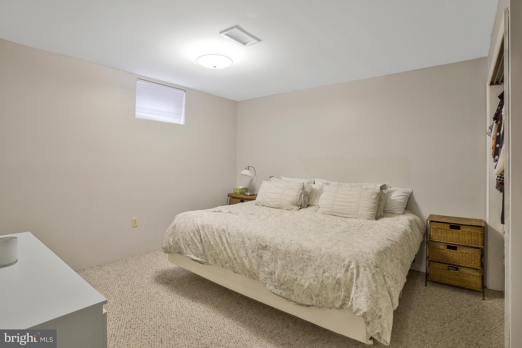 WEST SPRINGFIELD VILLAGE - Residential