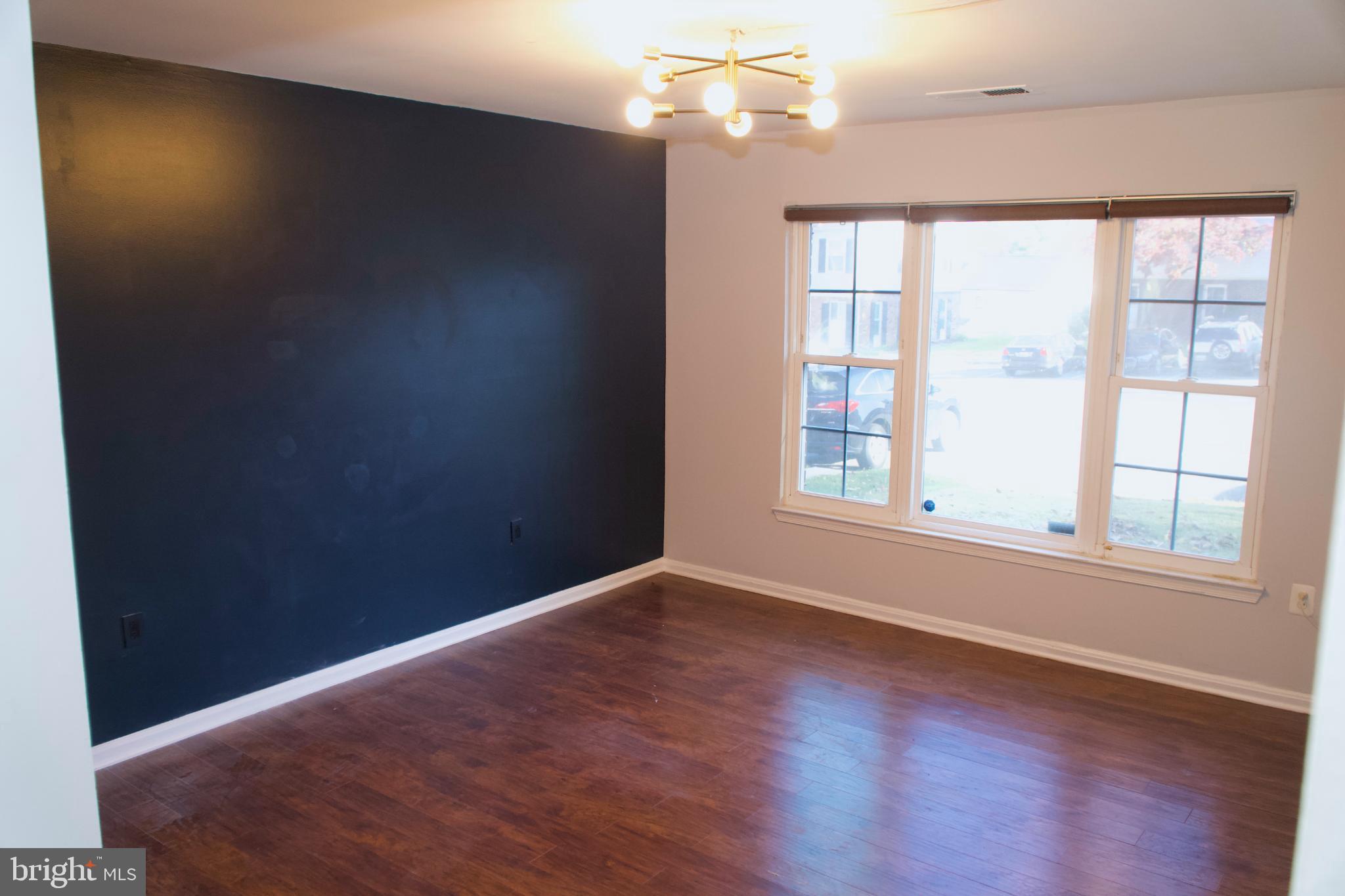 WILLOW HILLS - Residential Lease