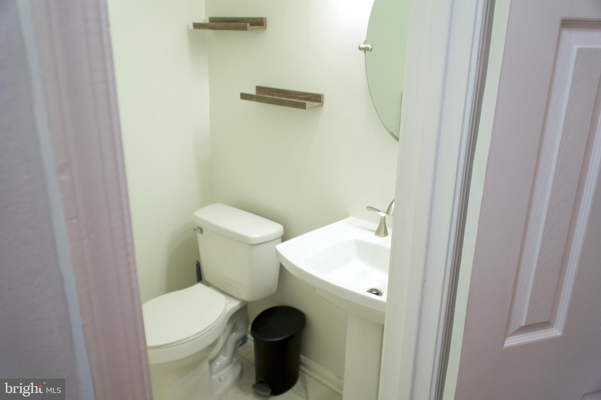 WILLOW HILLS - Residential Lease