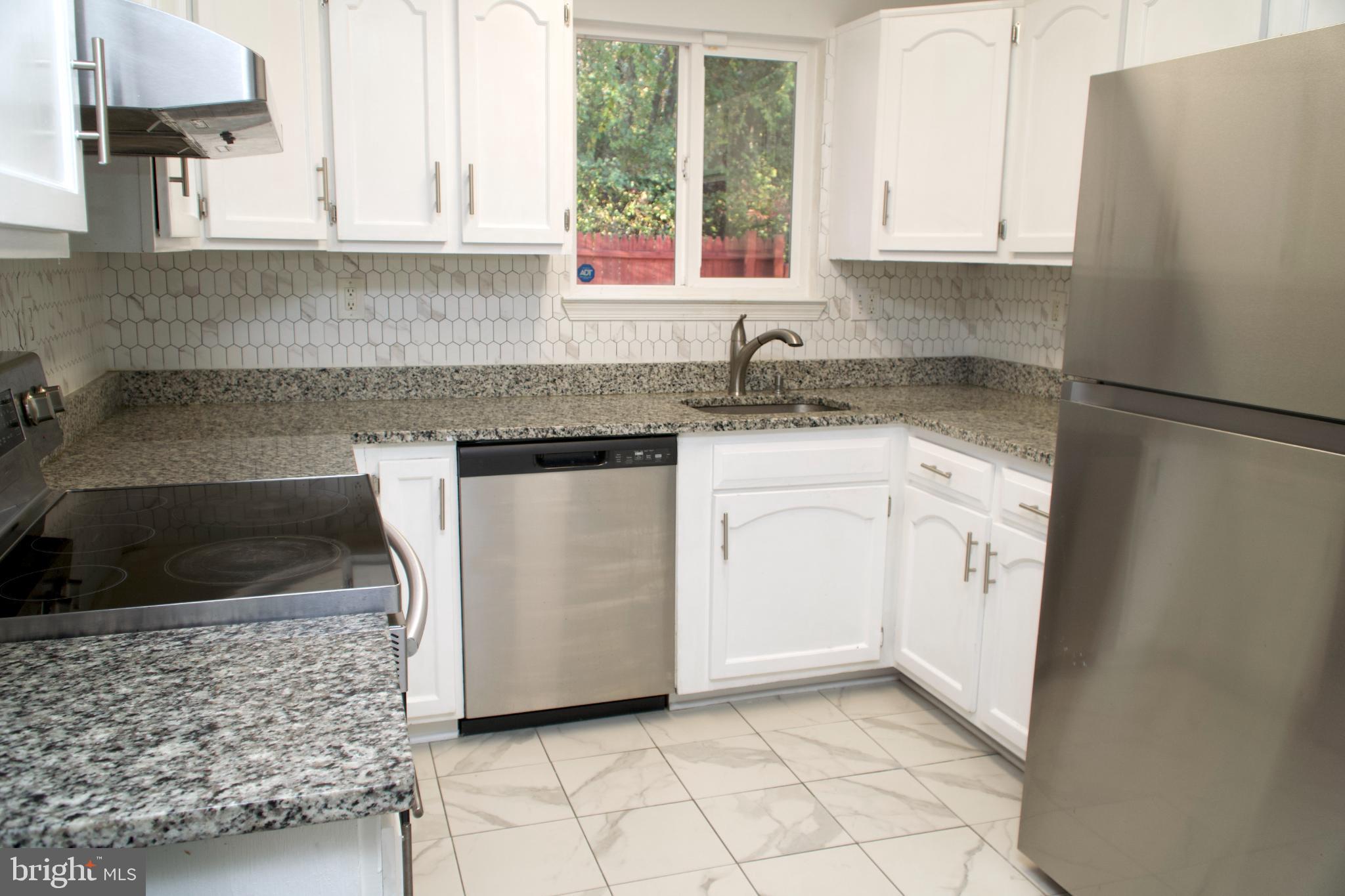 WILLOW HILLS - Residential Lease