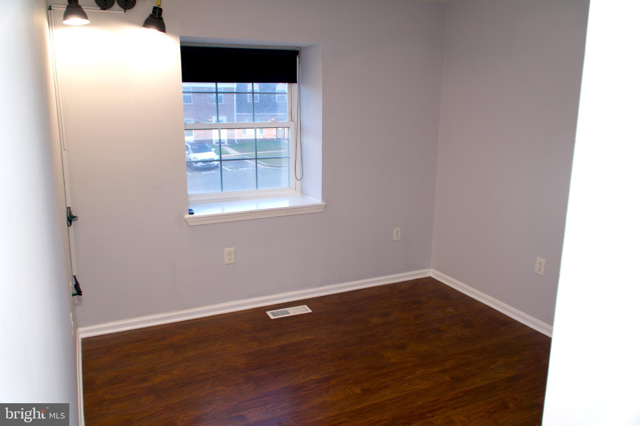 WILLOW HILLS - Residential Lease