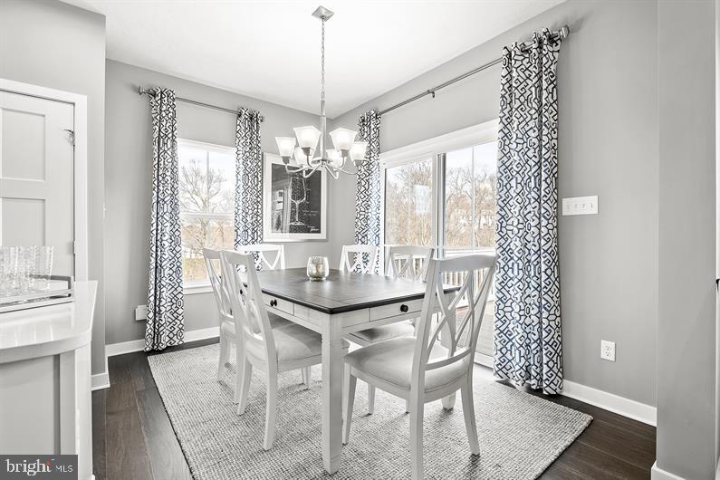 JAMES RUN CARRIAGE HOMES - Residential