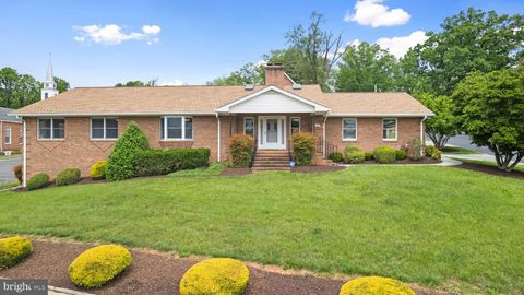 105 LURAY AVENUE FRONT ROYAL VA 22630
