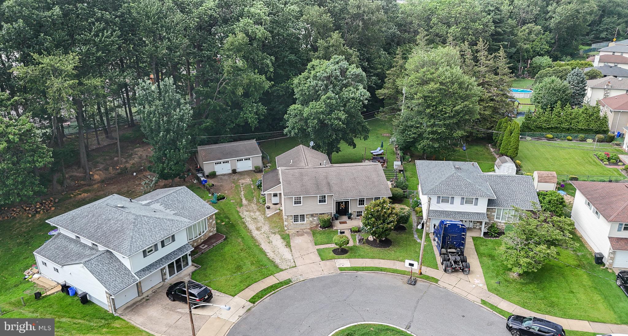 603 OAKFIELD LANE