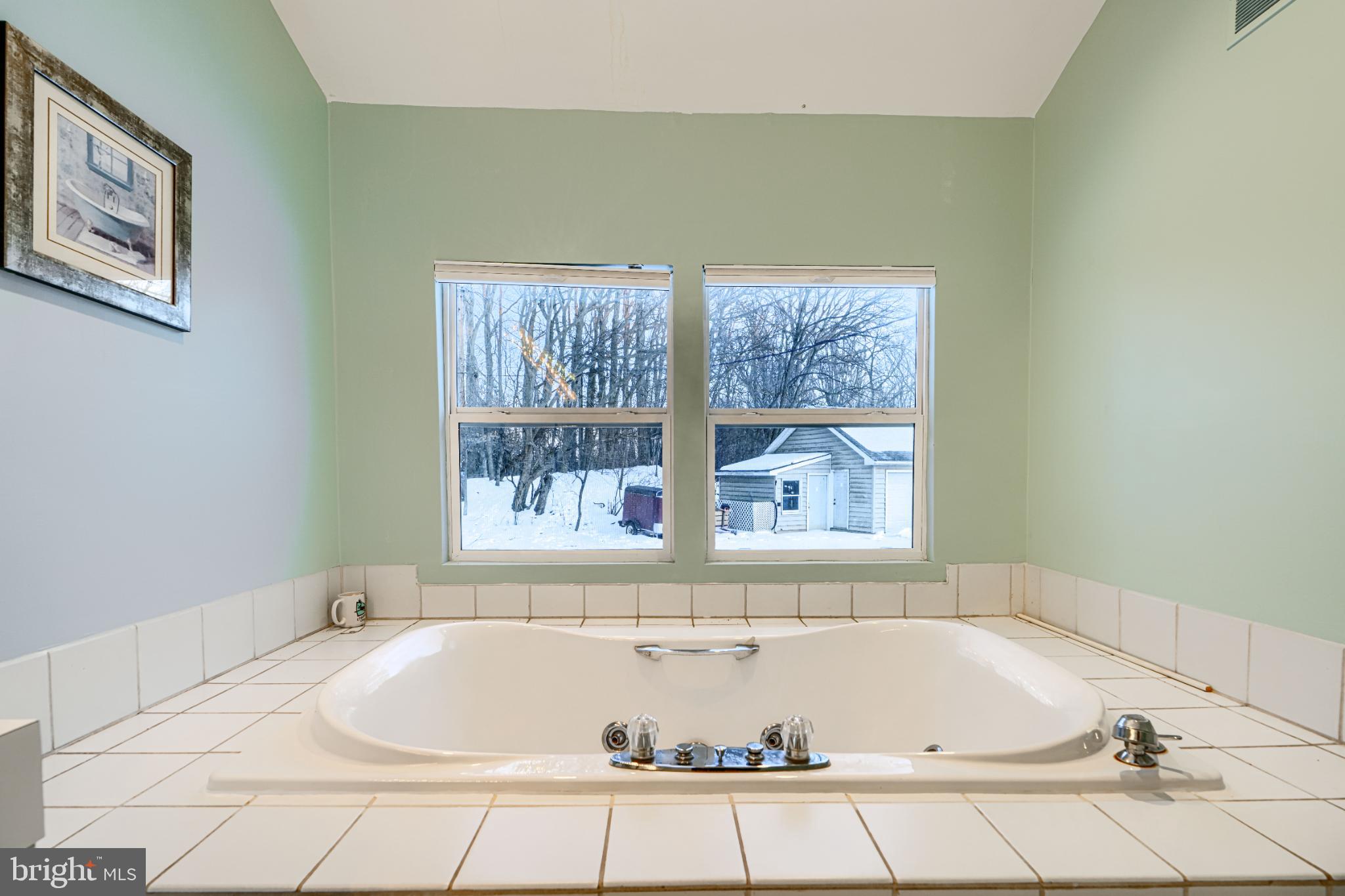 MIDFIELD - Residential