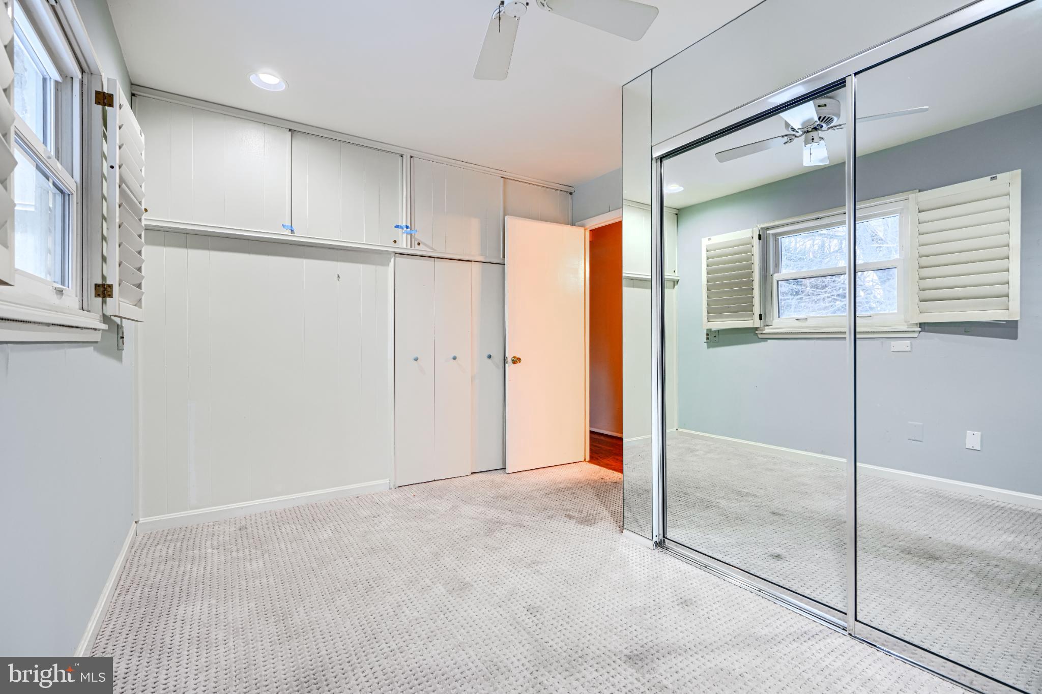 MIDFIELD - Residential