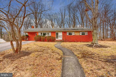 Homes For Sale - 3204 Timberfield Lane<br/> PIKESVILLE, MD 21208