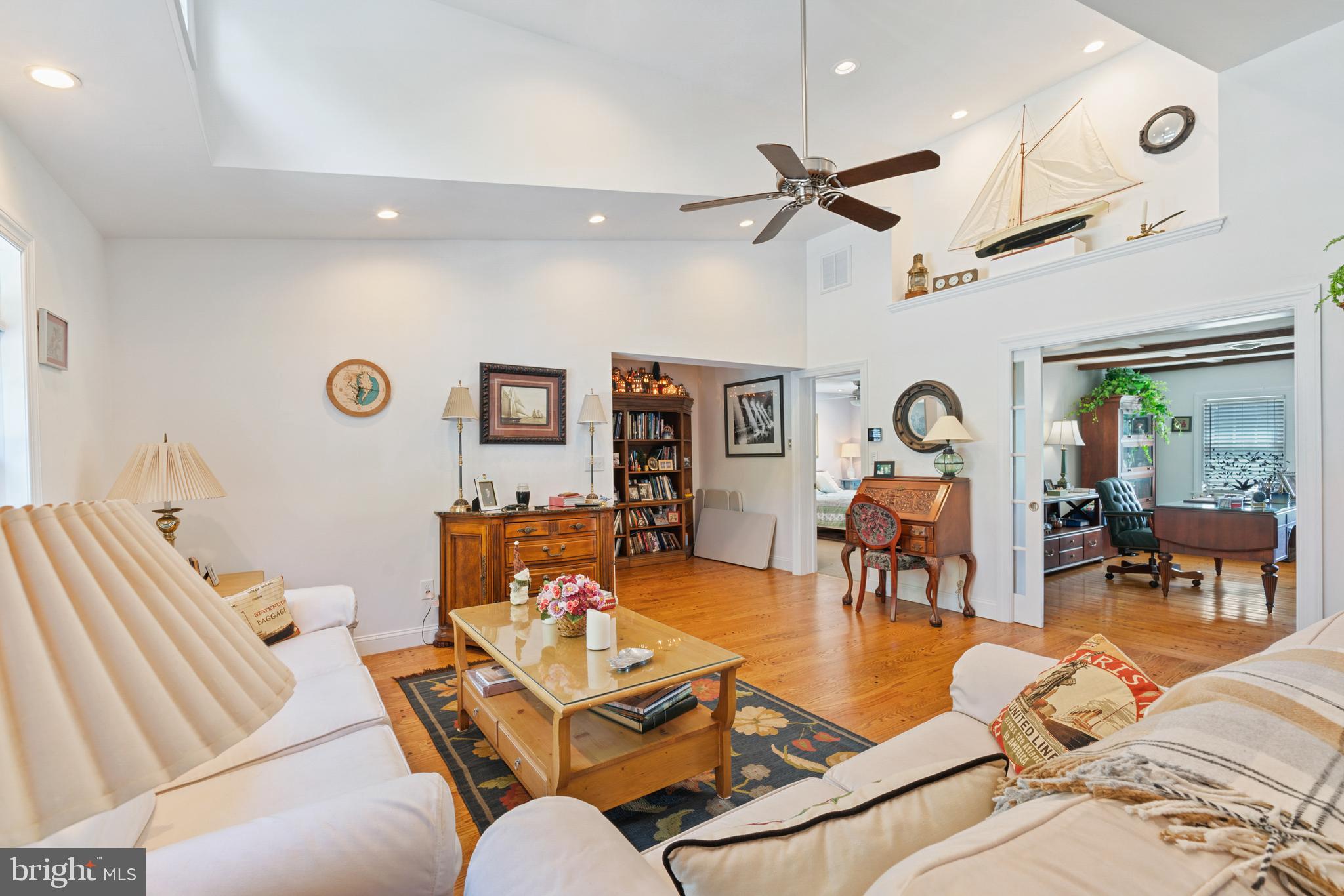 KENTMORE PARK - Residential