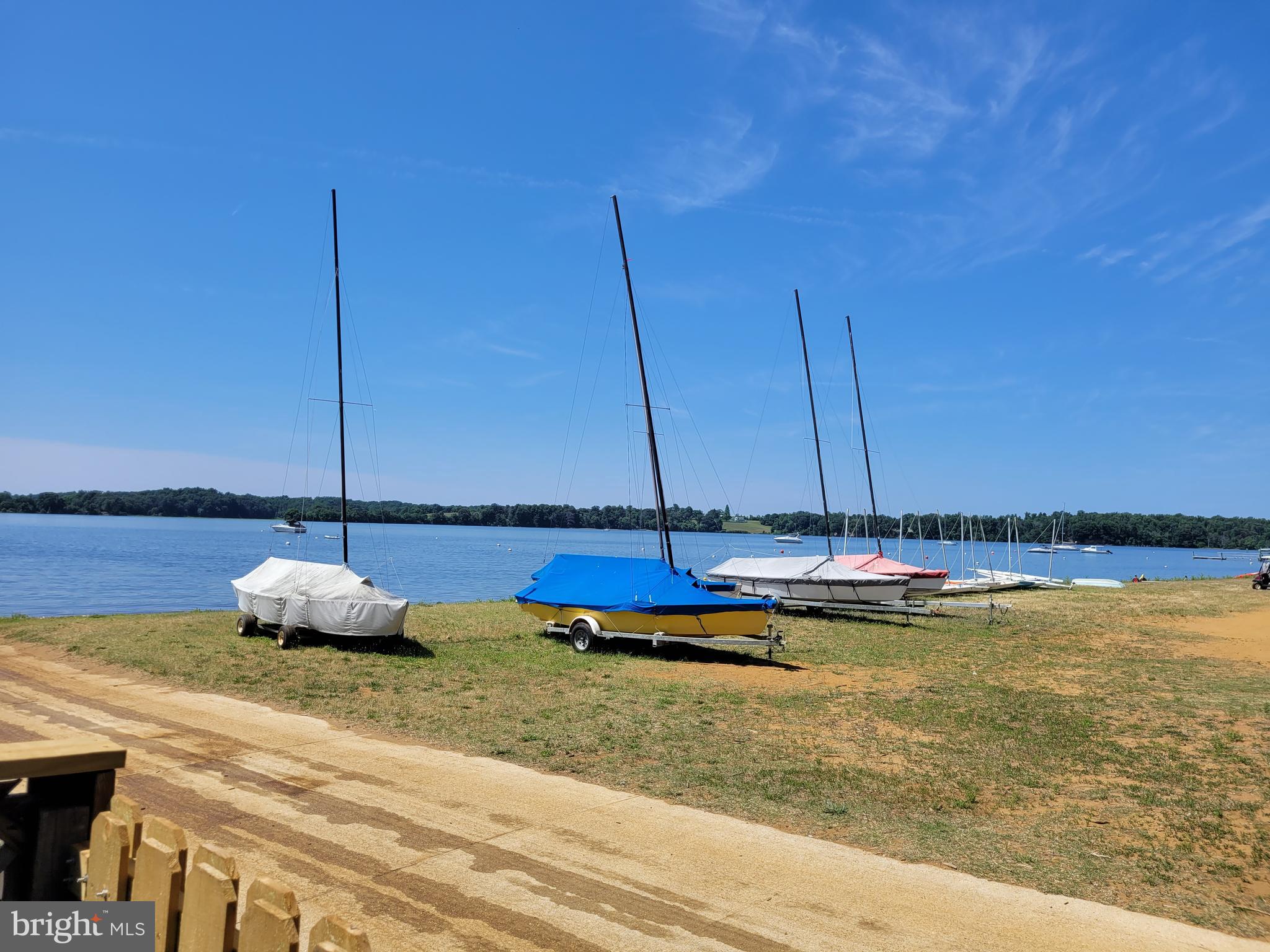 KENTMORE PARK - Residential