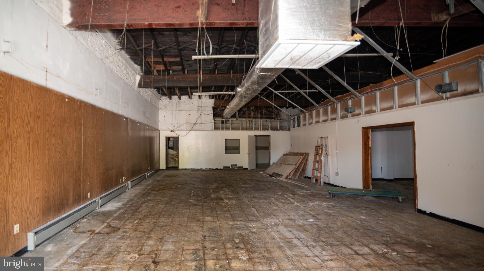 PIGTOWN HISTORIC DISTRICT - Commercial Sale