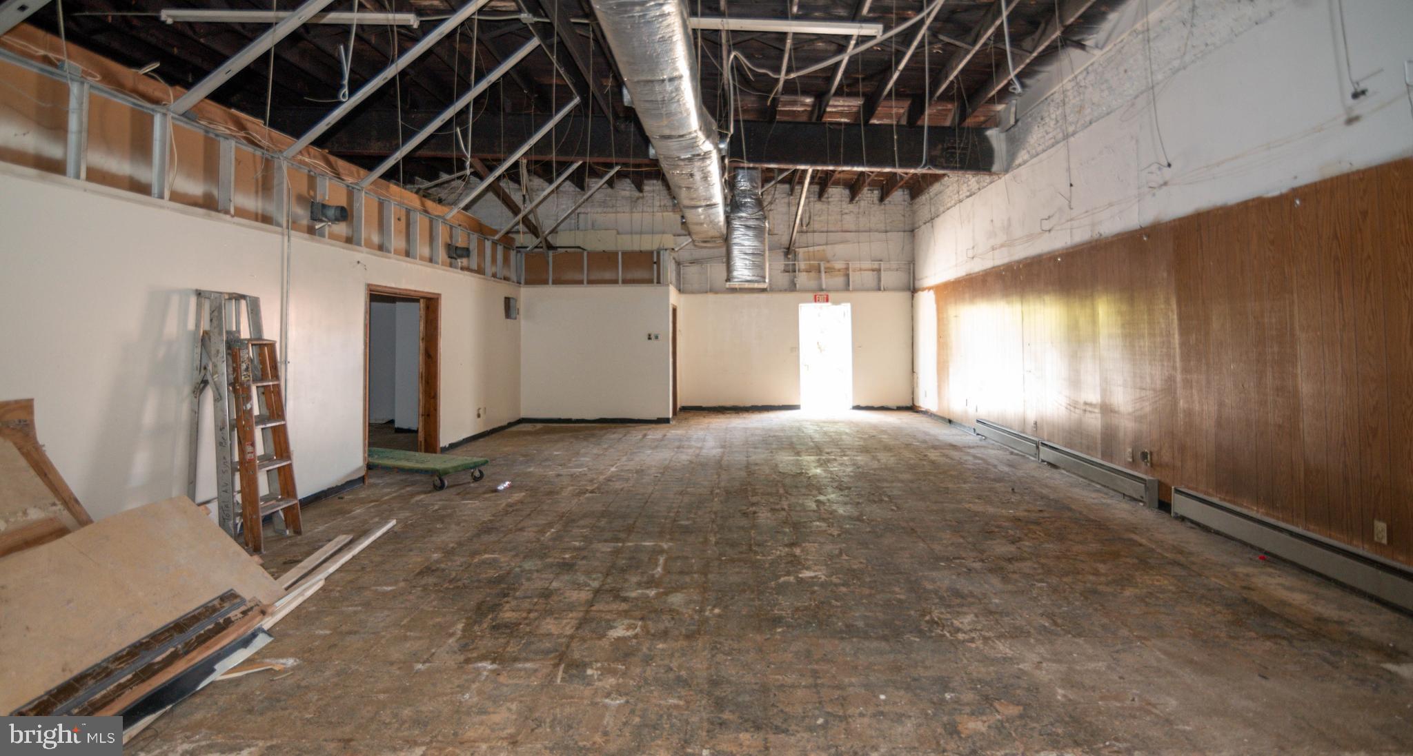 PIGTOWN HISTORIC DISTRICT - Commercial Sale