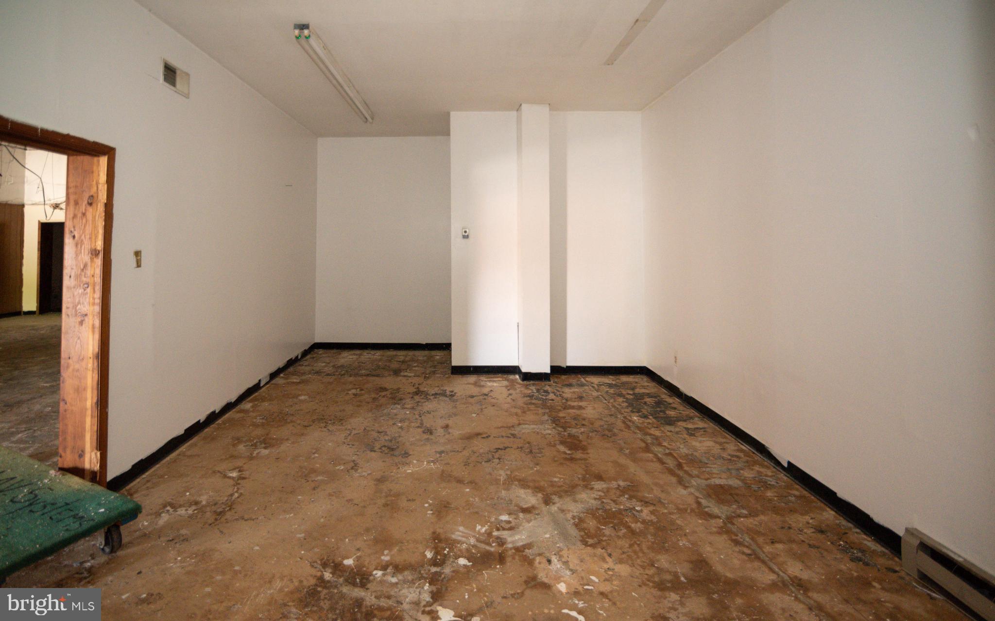 PIGTOWN HISTORIC DISTRICT - Commercial Sale