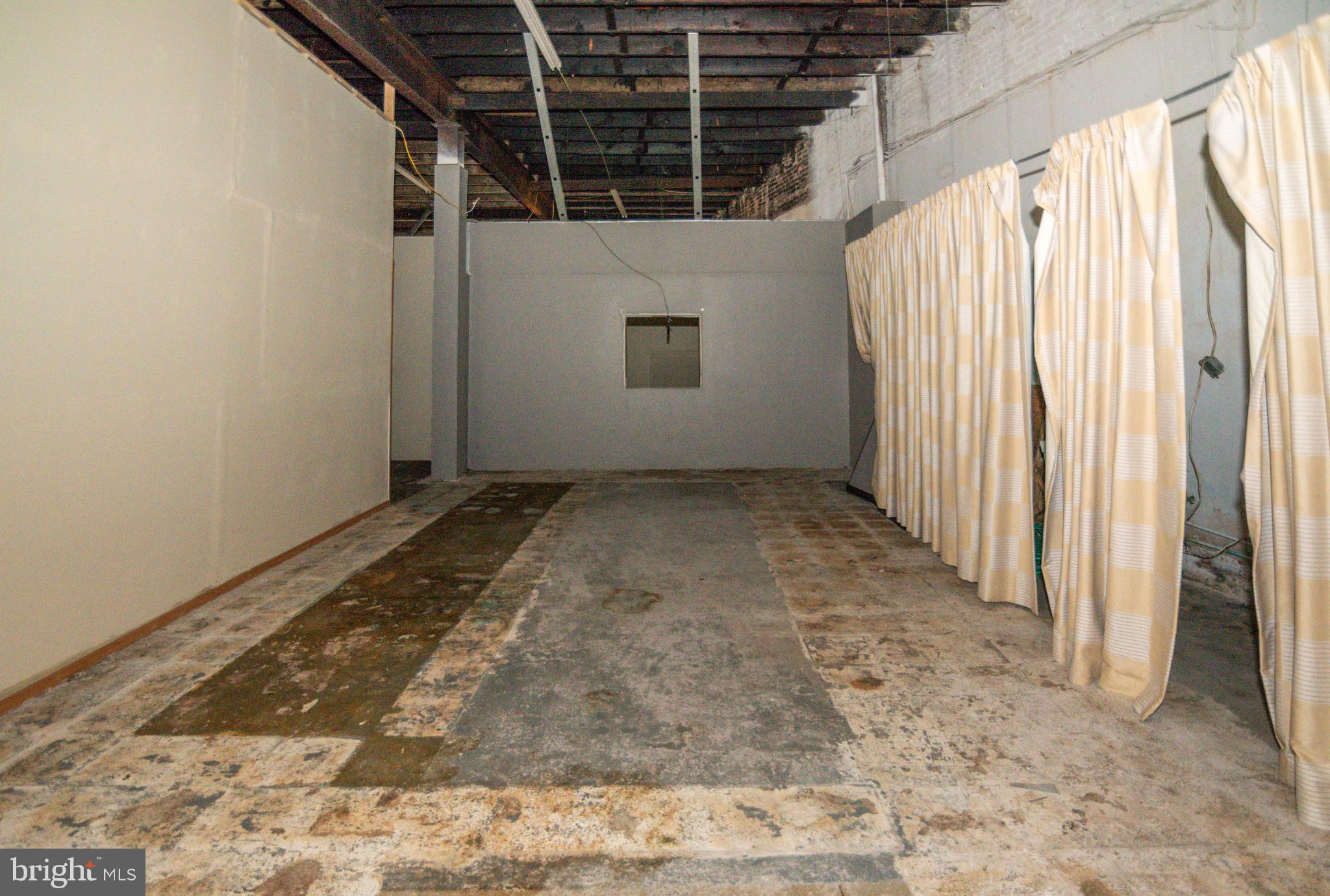 PIGTOWN HISTORIC DISTRICT - Commercial Sale