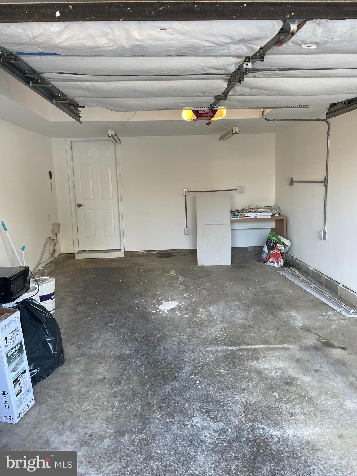 PINE TREE RIDGE - Residential Lease